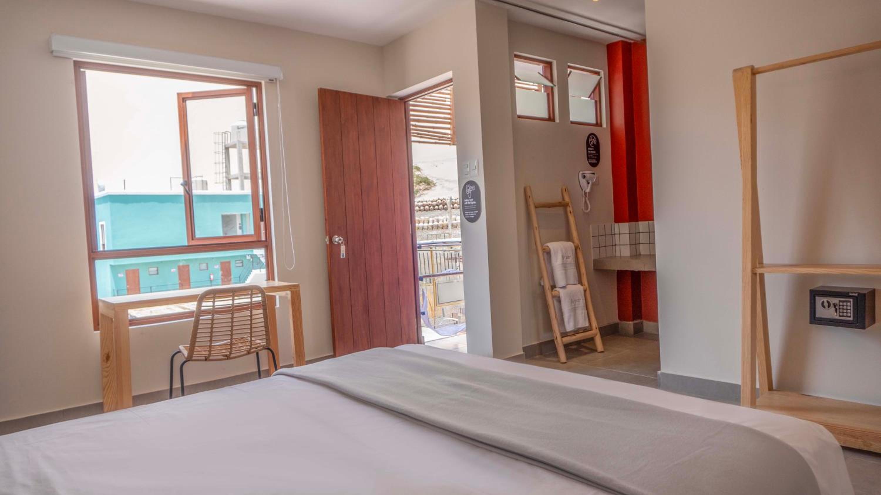 Deluxe Double Room photo 3