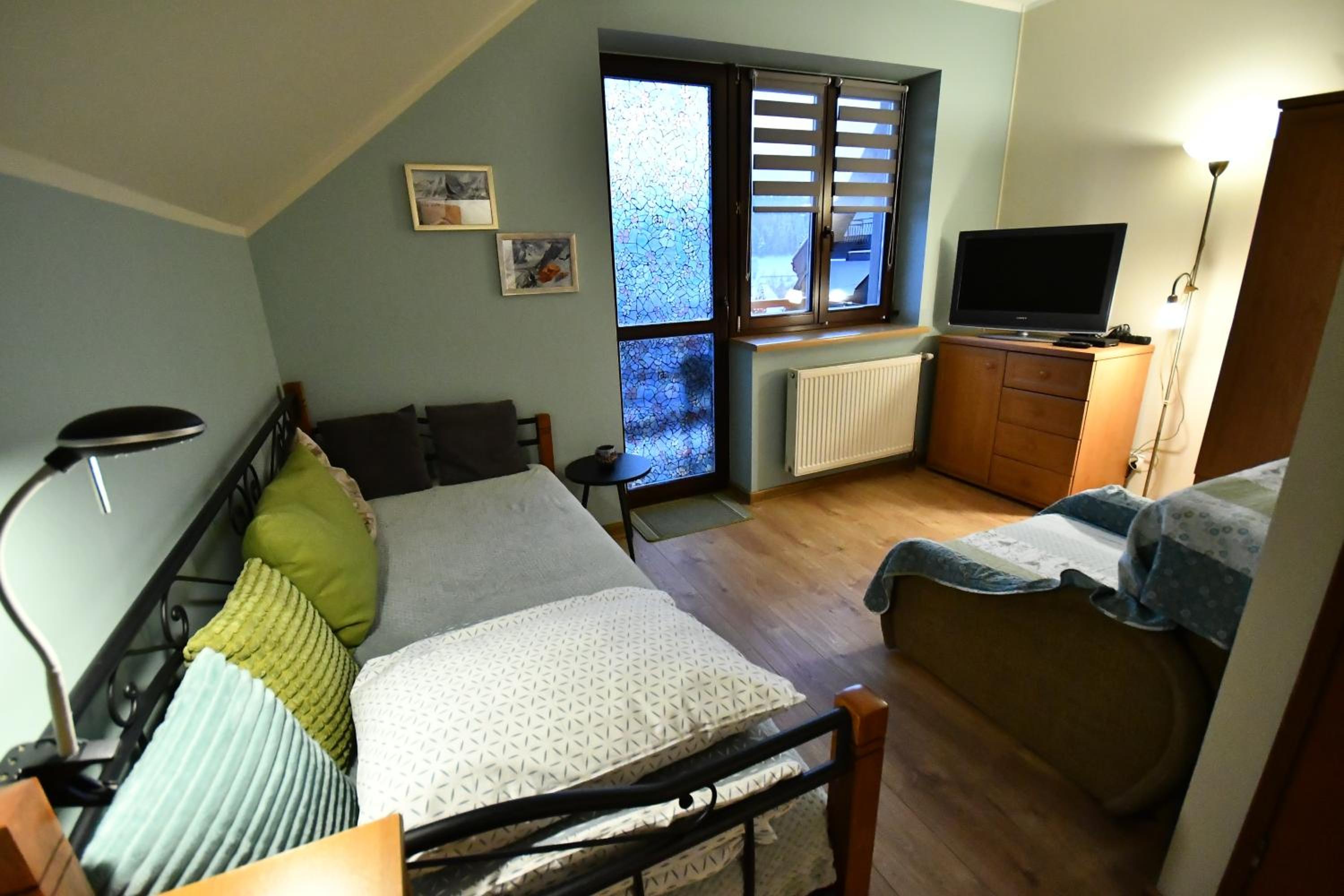 Triple Room with Private Bathroom photo 1