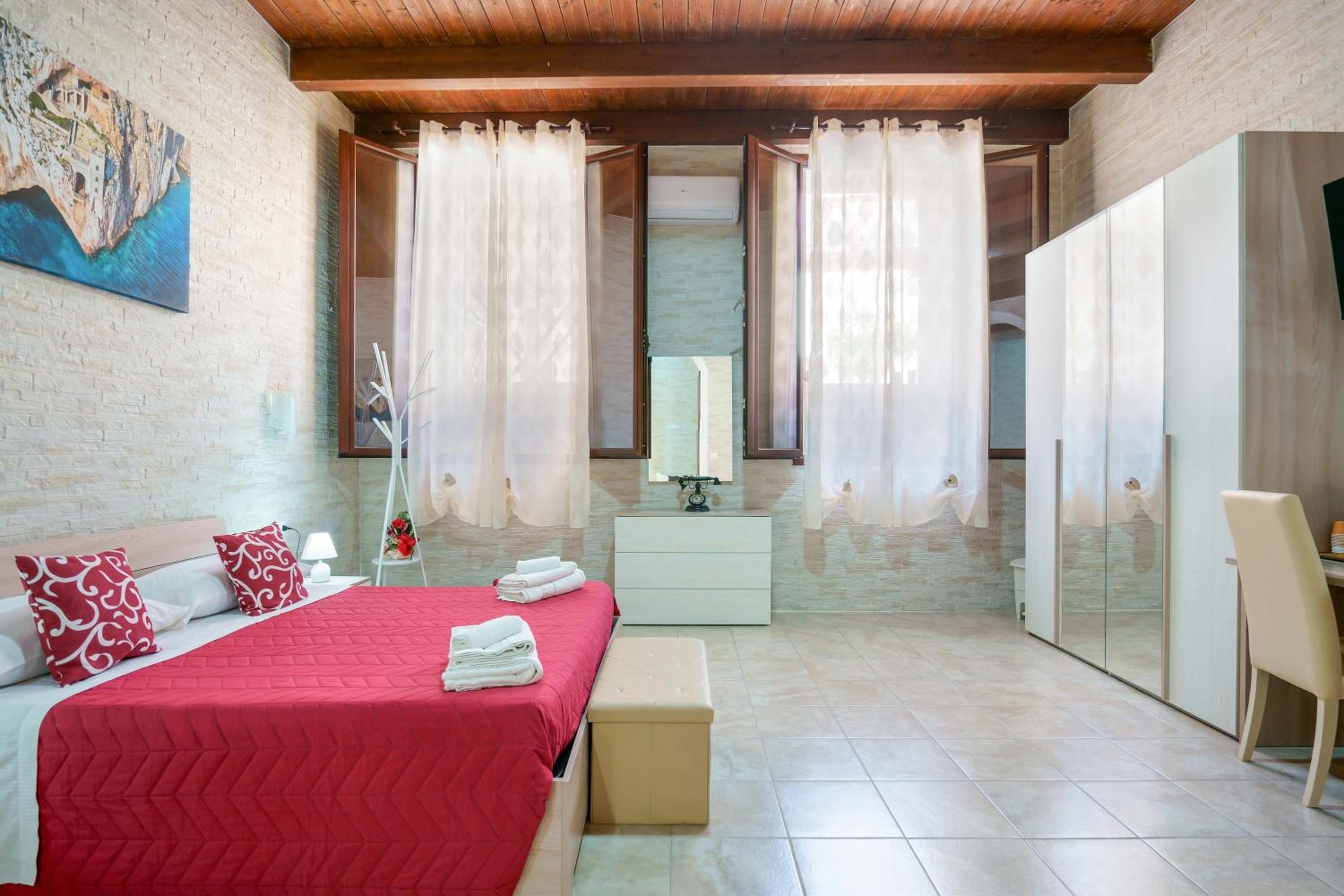 Deluxe Quadruple Room - Photo 5