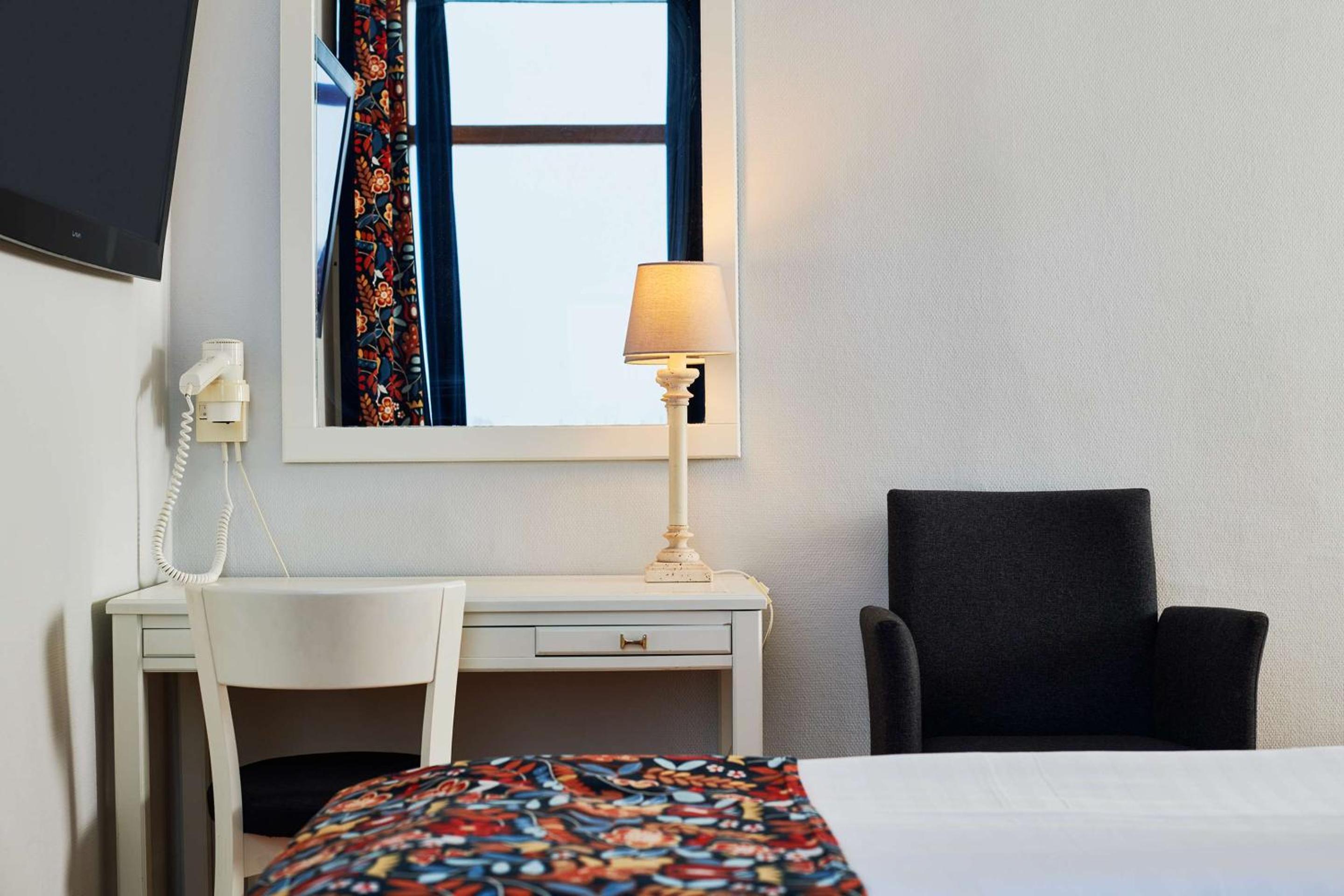 Standard Twin Room - Pet Friendly/Non-Smoking - Photo 2
