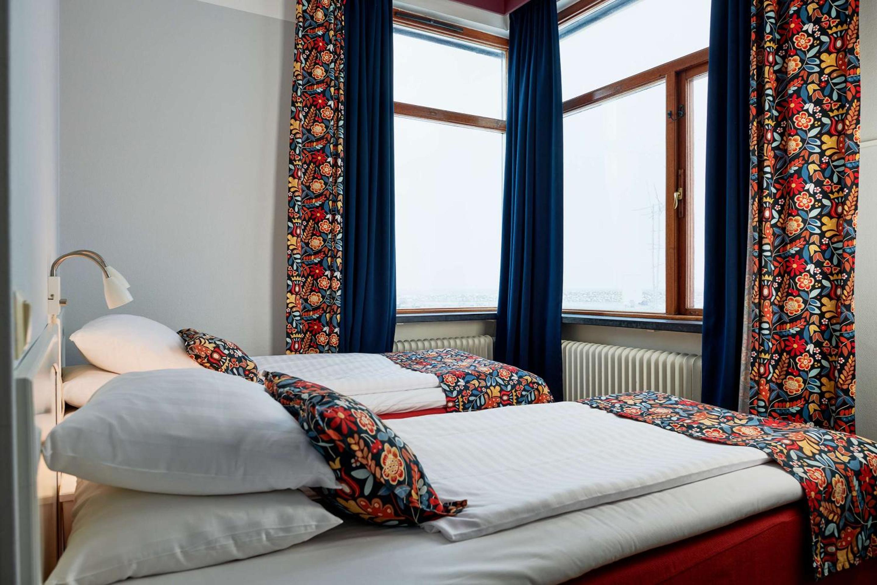 Standard Twin Room - Pet Friendly/Non-Smoking - Photo 1
