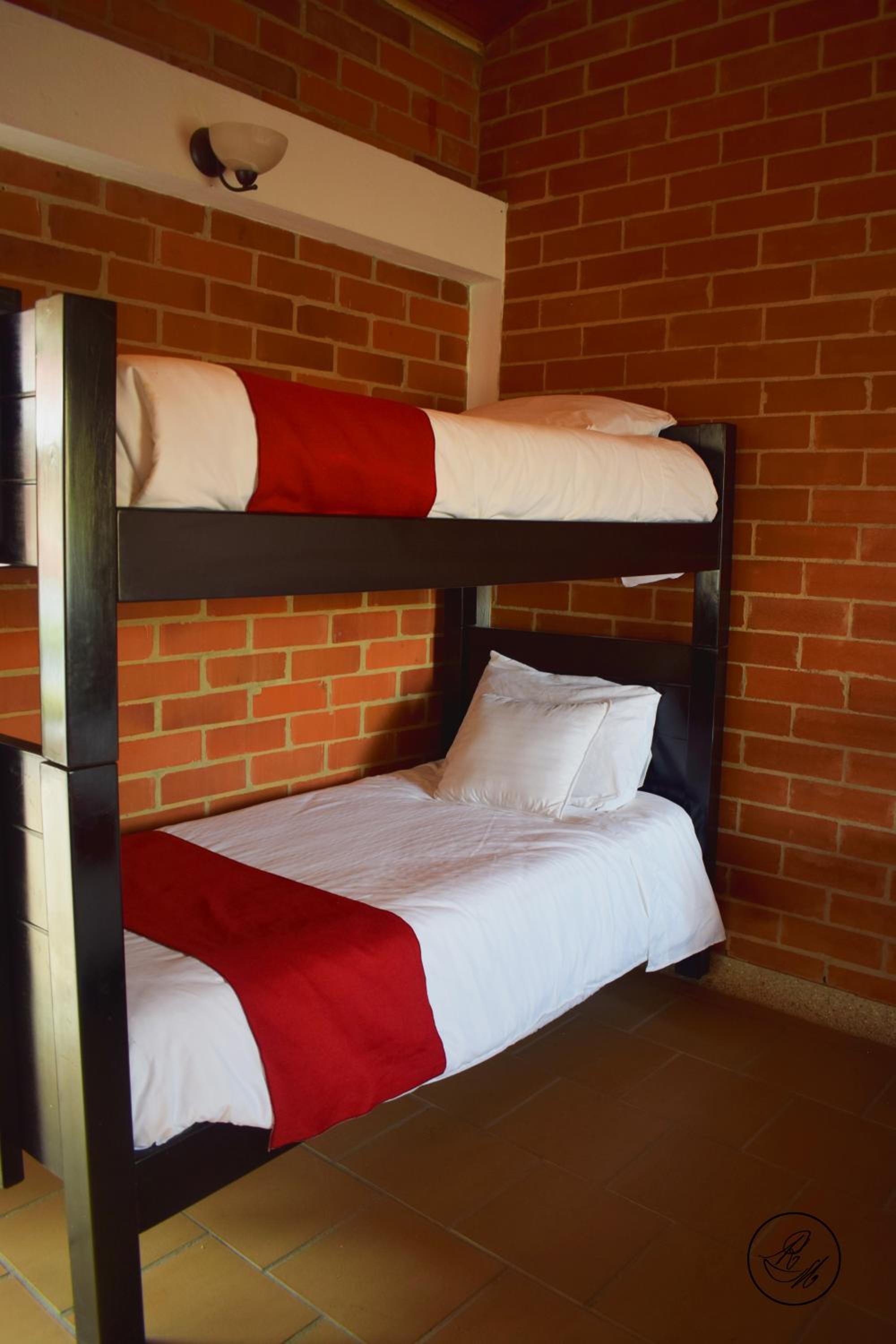 Quadruple Room With Private Bathroom photo 2