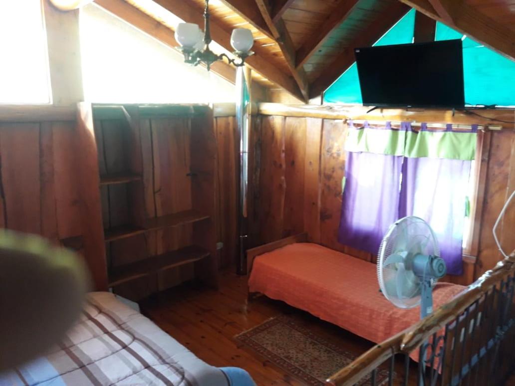 One-Bedroom House photo 1
