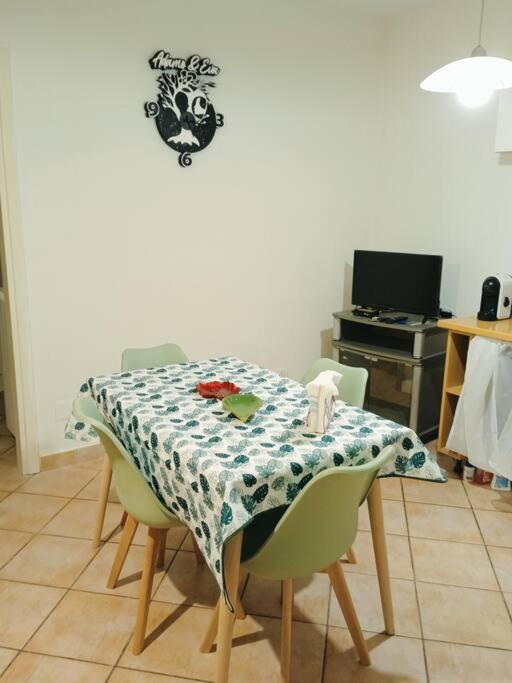 Two-Bedroom Apartment photo 3