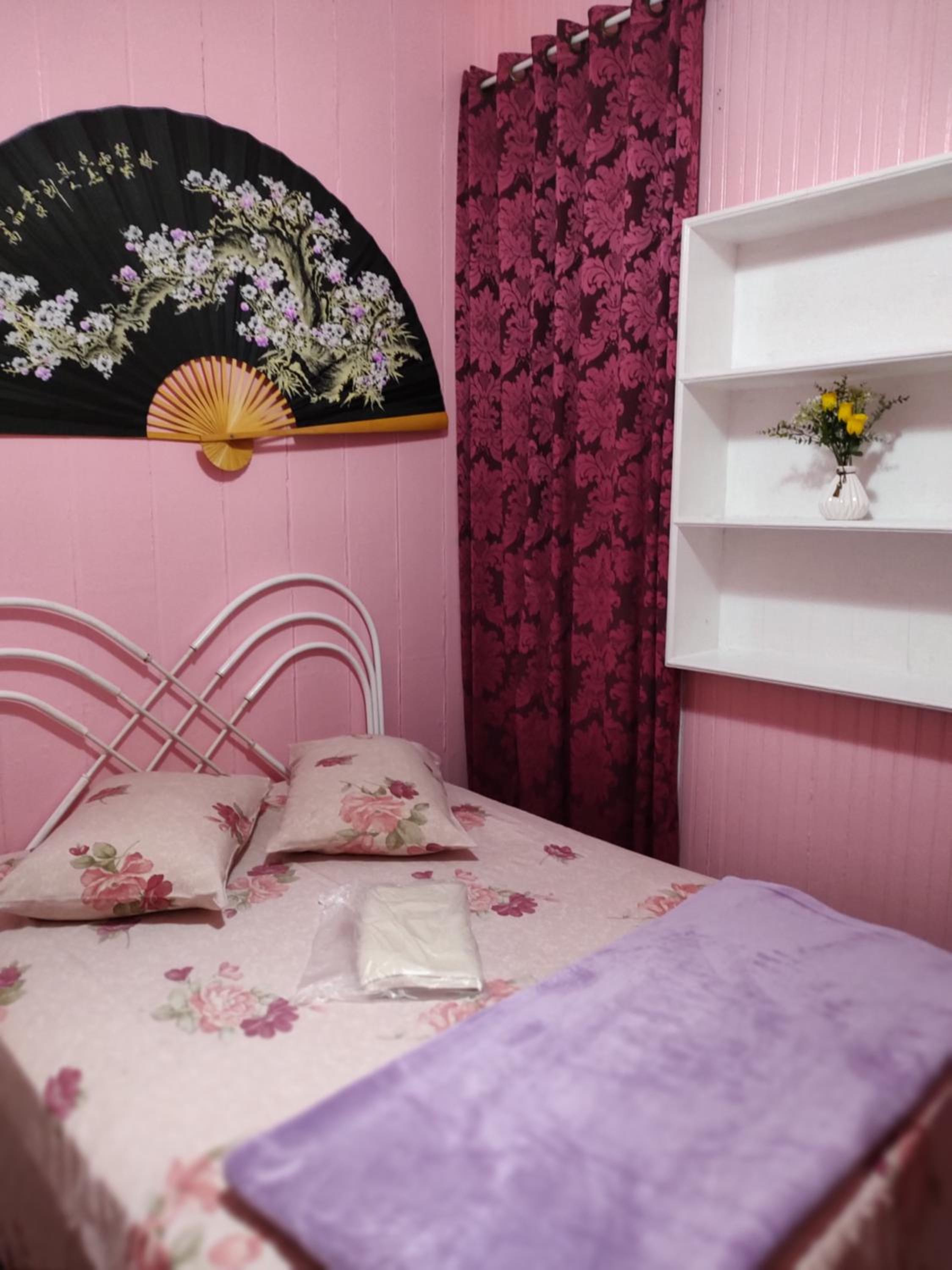 Double or Twin Room with Shared Bathroom photo 2