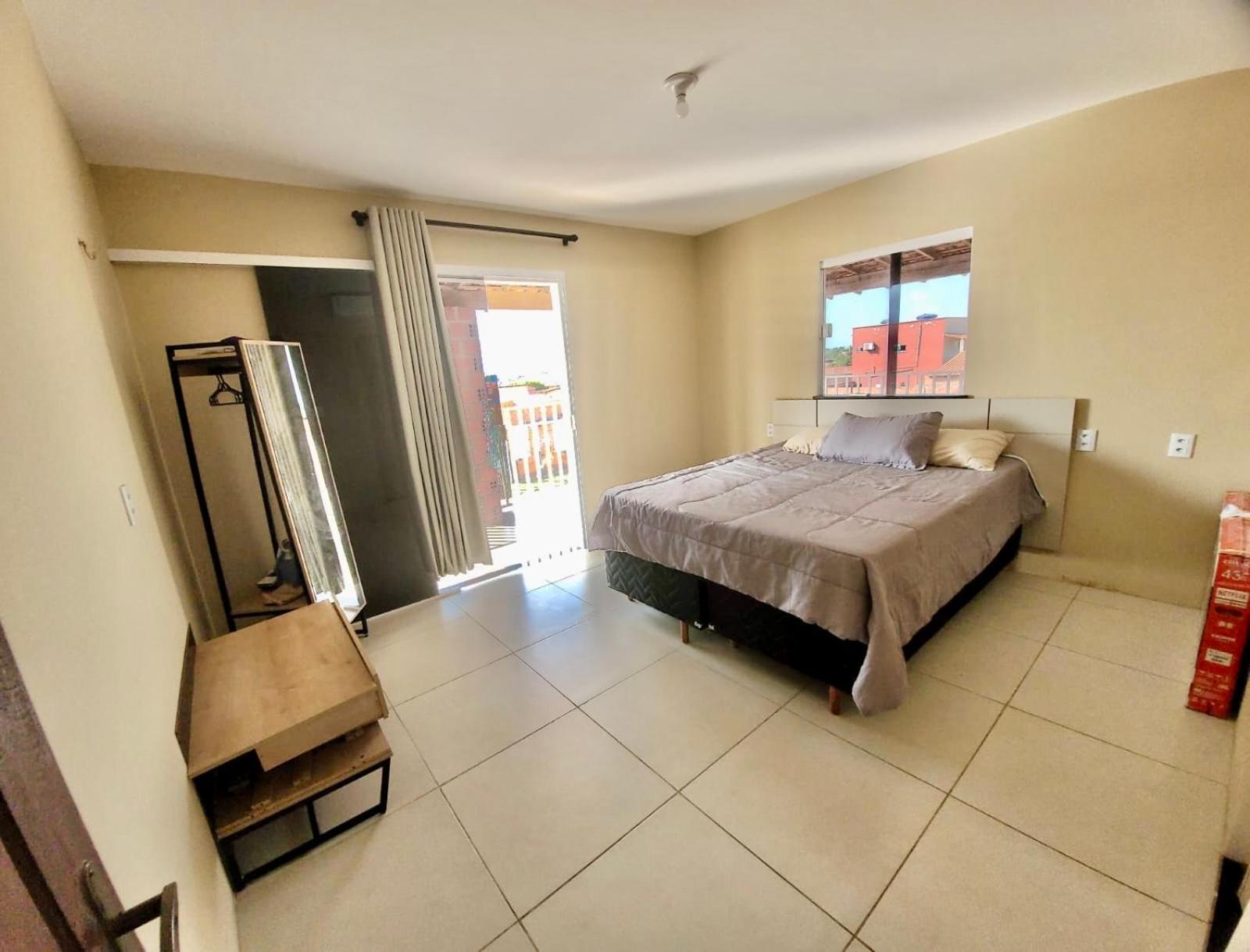 One-Bedroom House photo 1