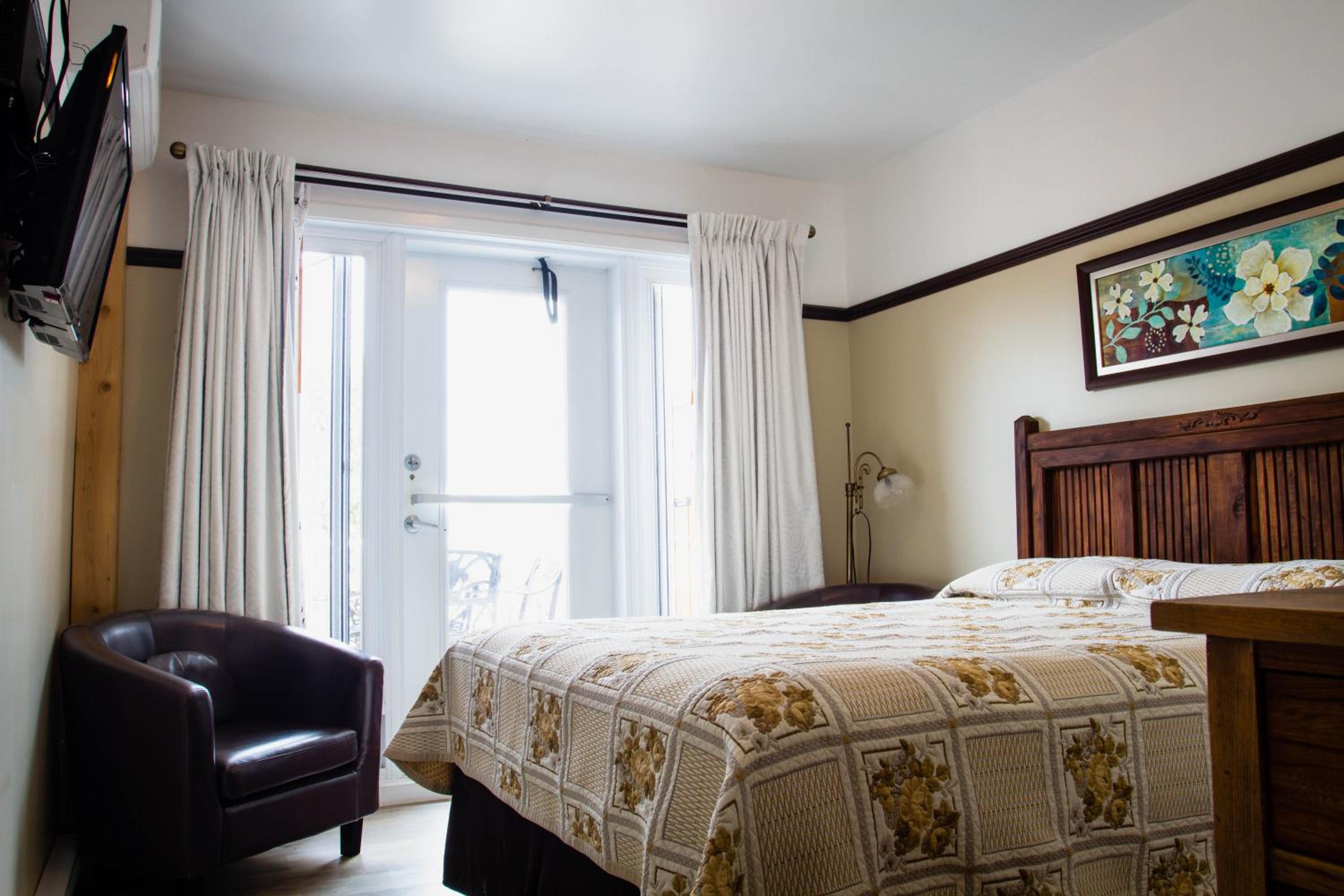 Double Room with Lake View