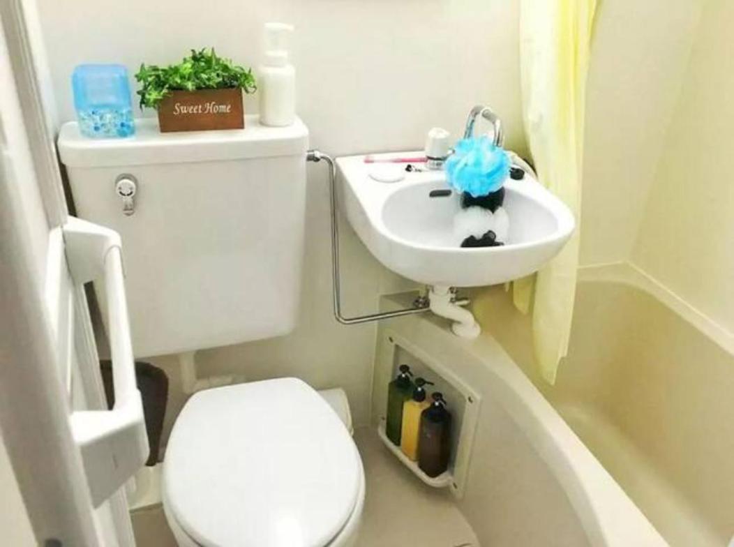 Family Room with Private Bathroom photo 2