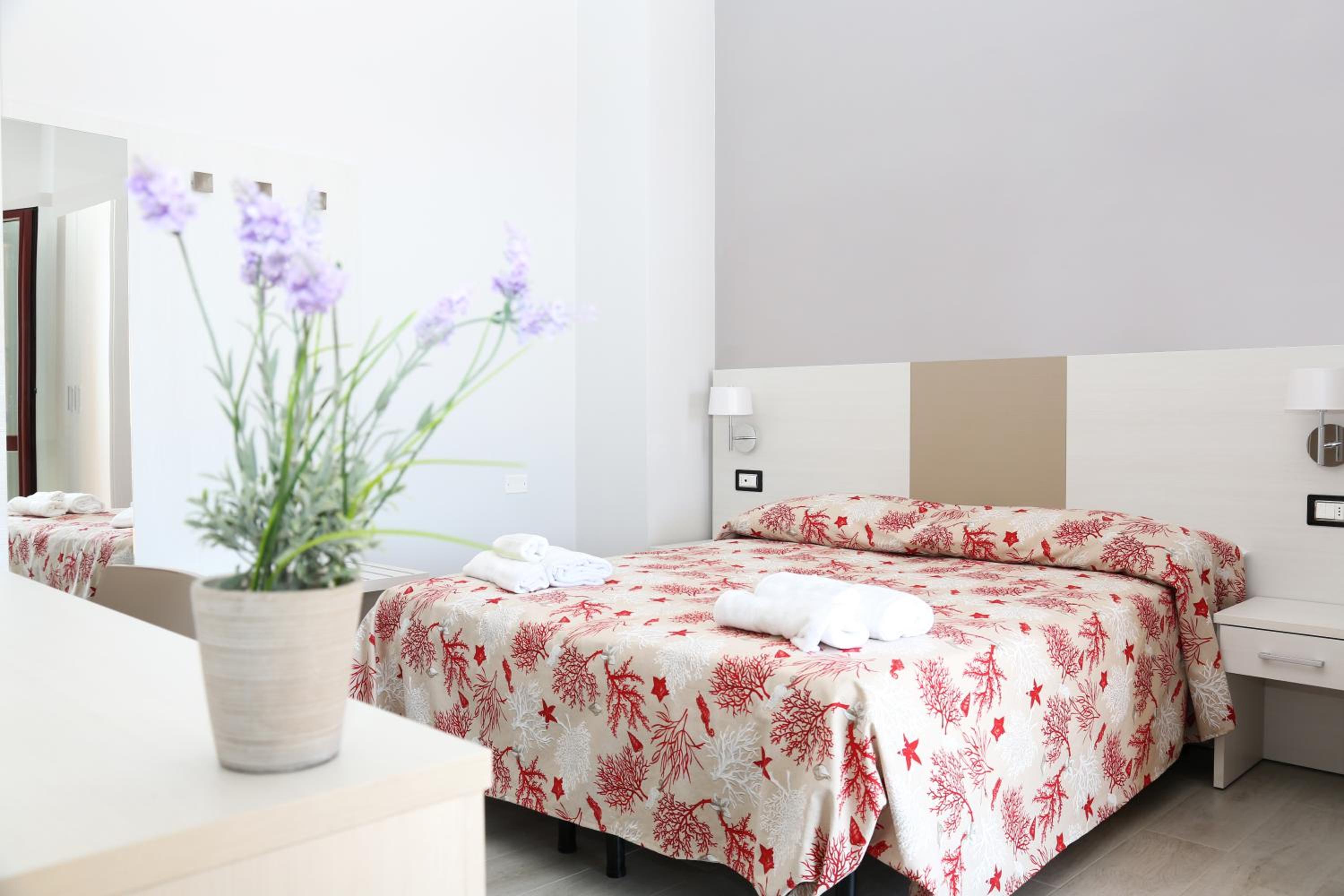 Double Room with Balcony and Sea View