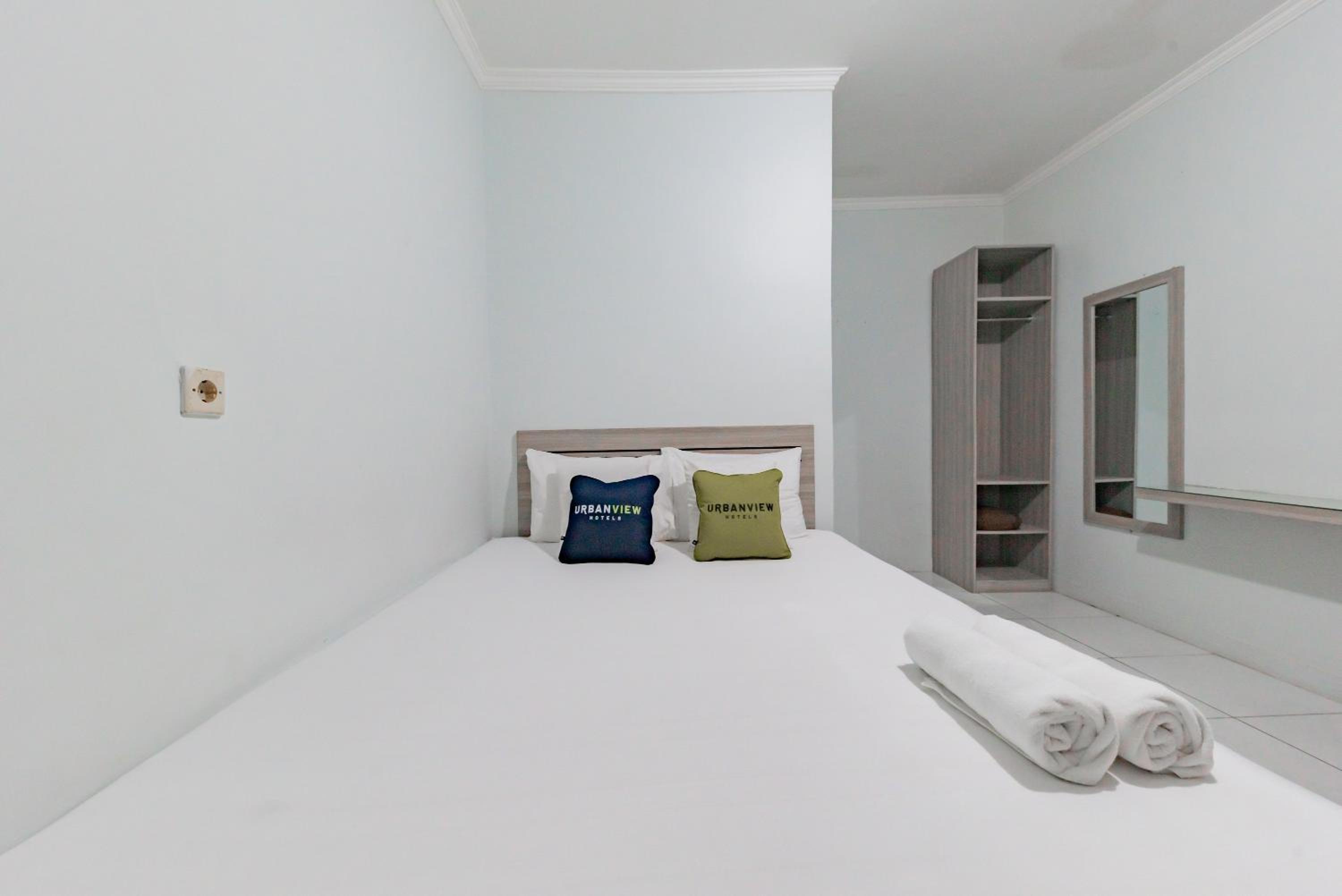 Deluxe Room - Photo 4