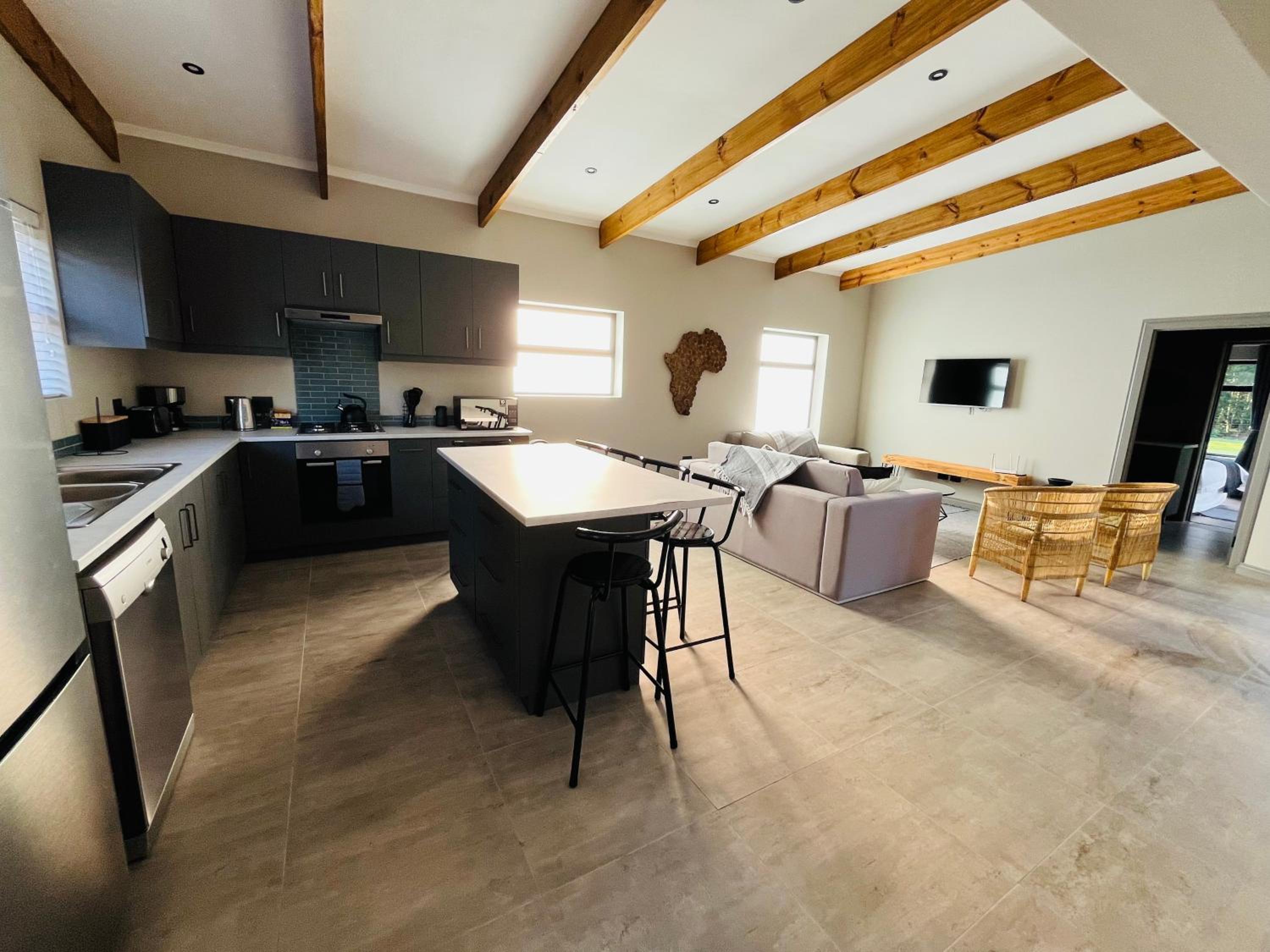 Superior Chalet - Photo 12