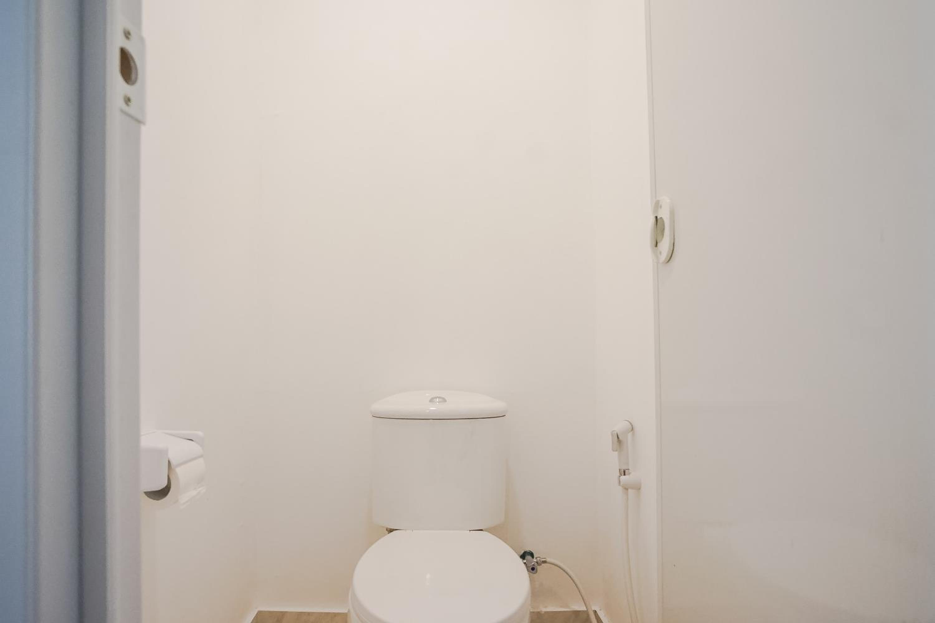 Deluxe Double Room with Shower - Photo 2