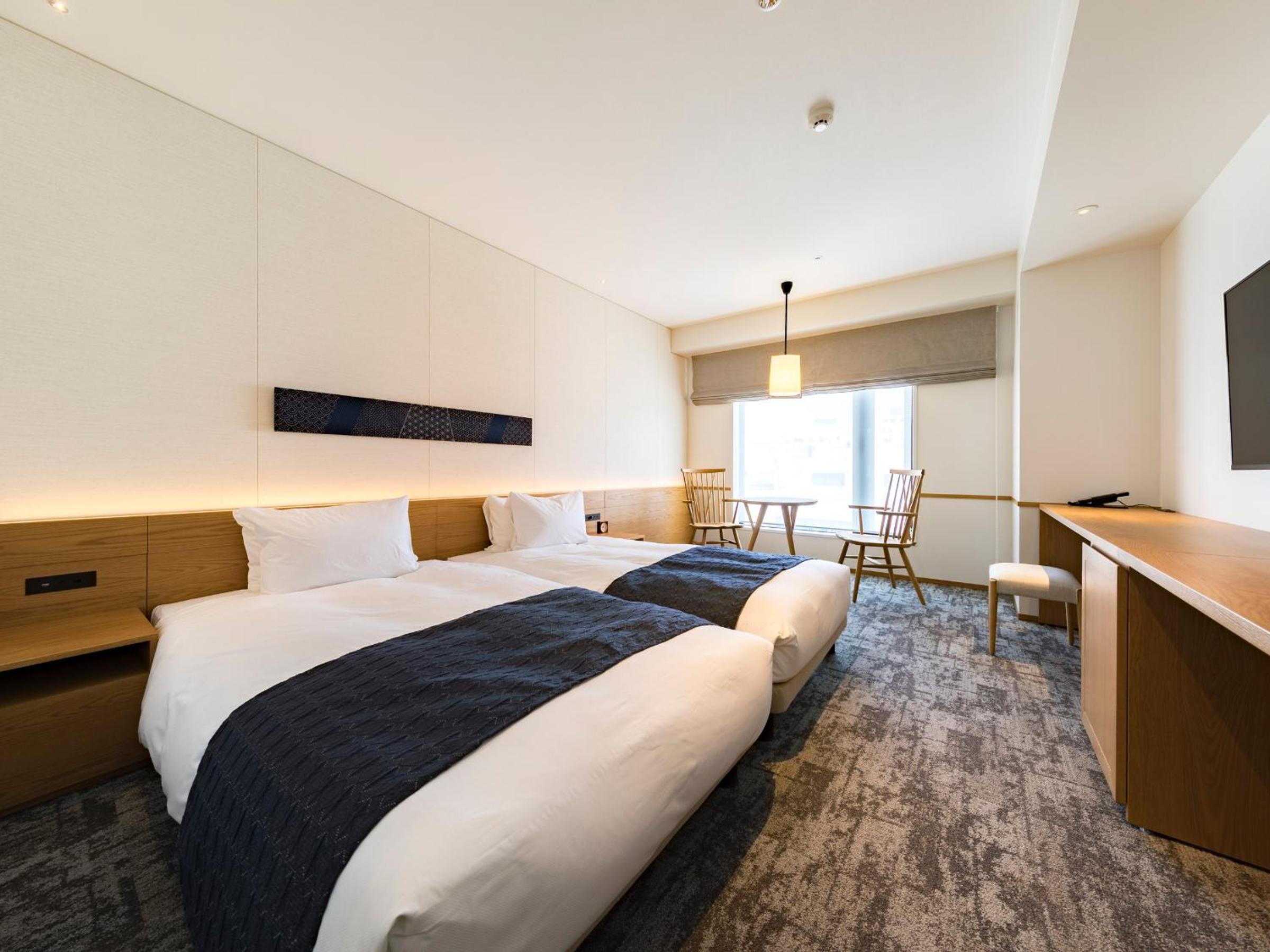 Hollywood Twin Room - Non Smoking - Photo 1