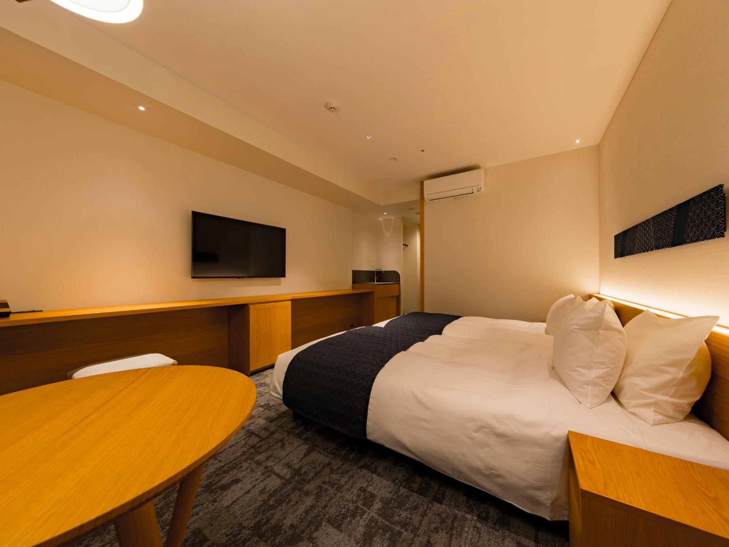 Hollywood Twin Room - Non Smoking - Photo 6
