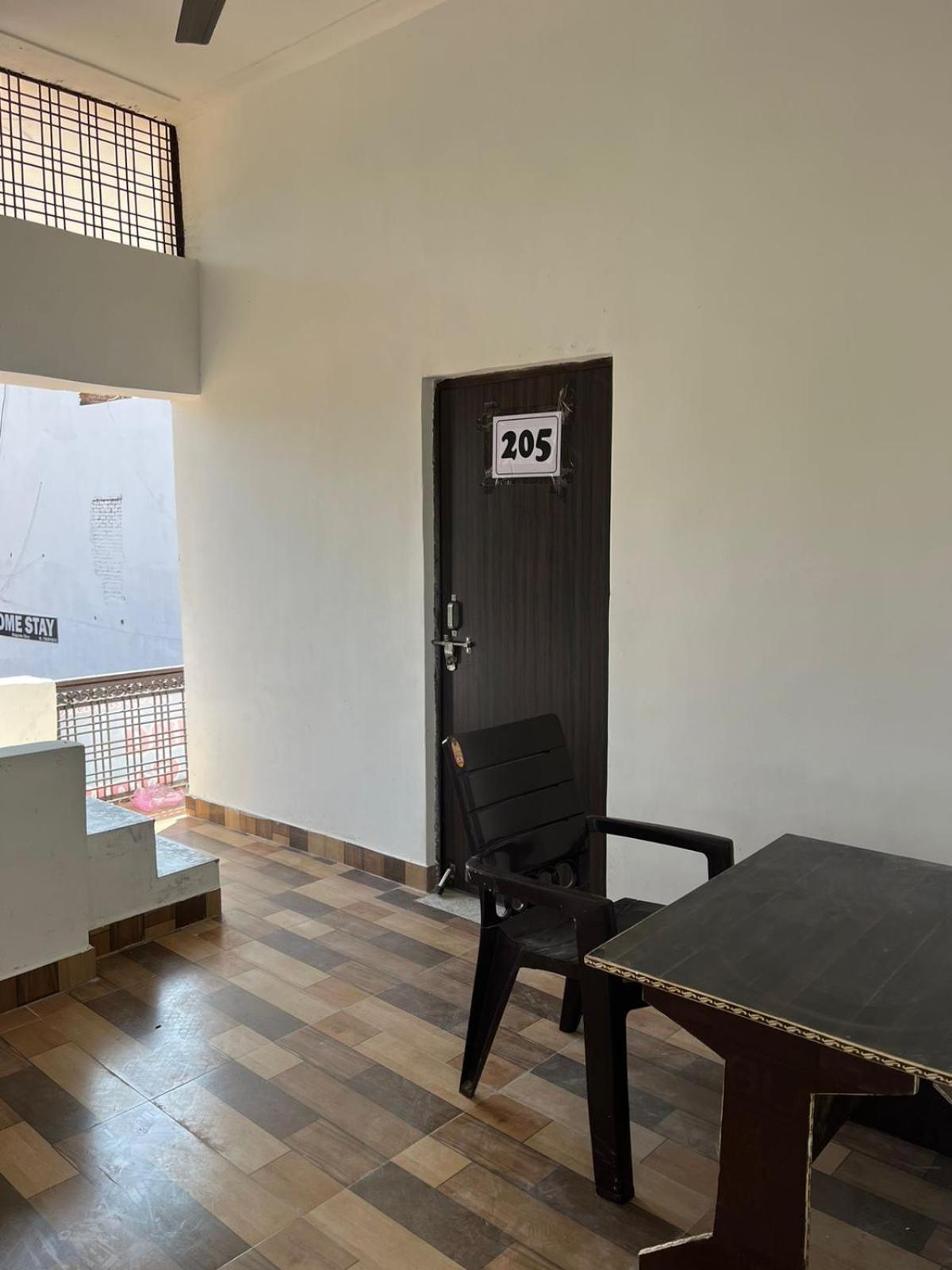 Double Room with Private Bathroom photo 3