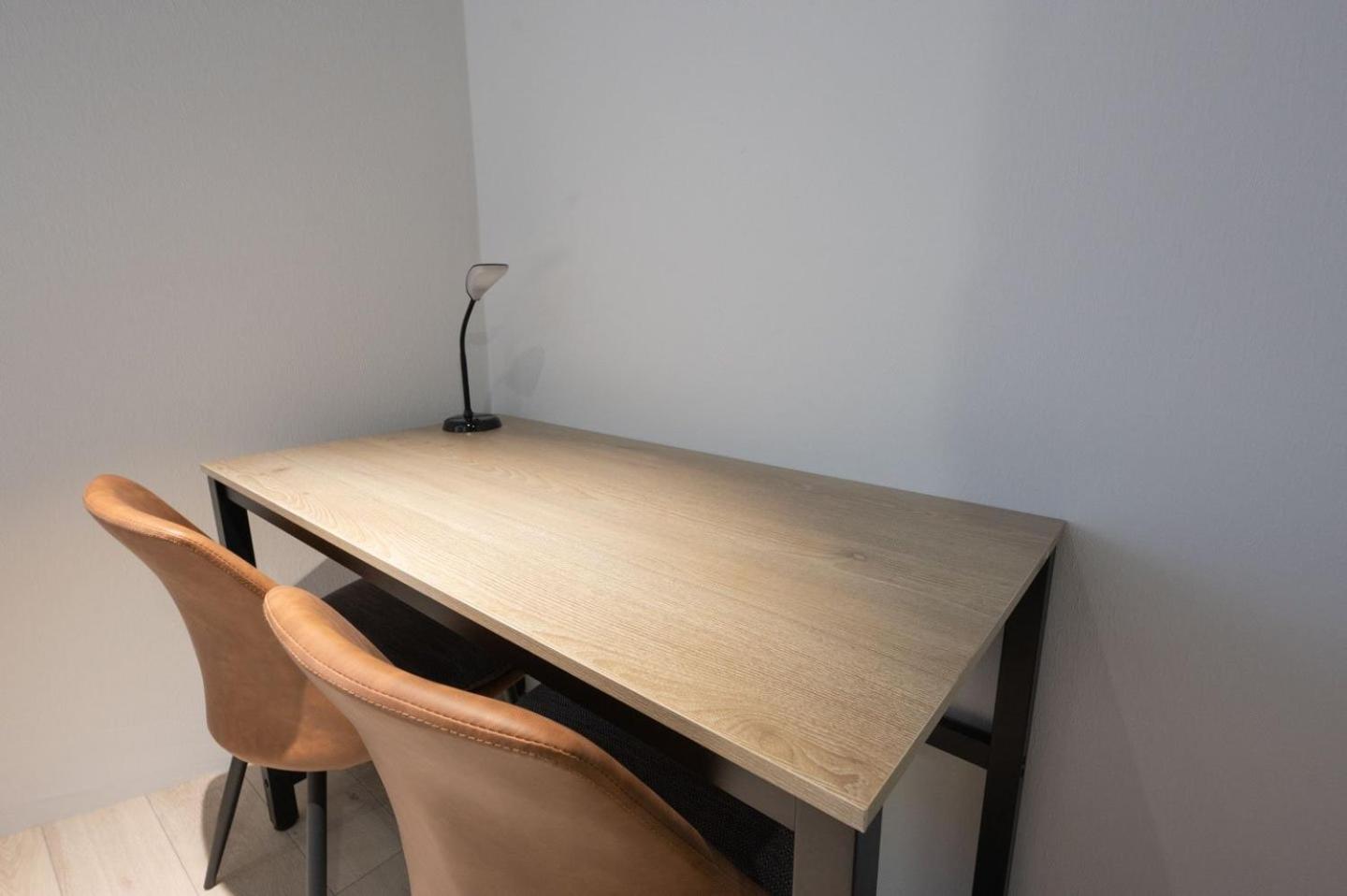 One-Bedroom Apartment photo 3