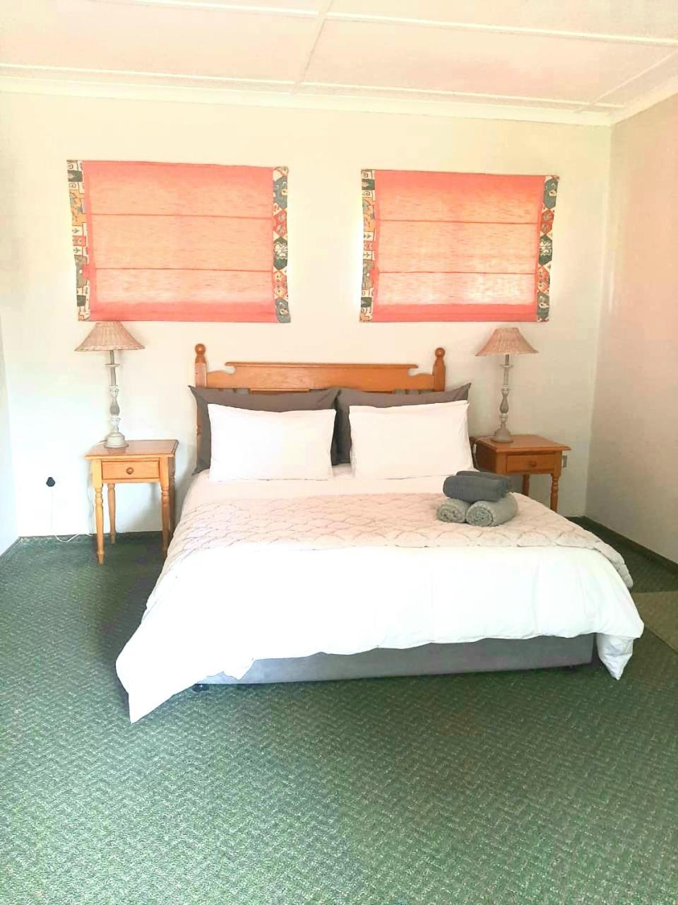 Double Room with Mountain View - Photo 1