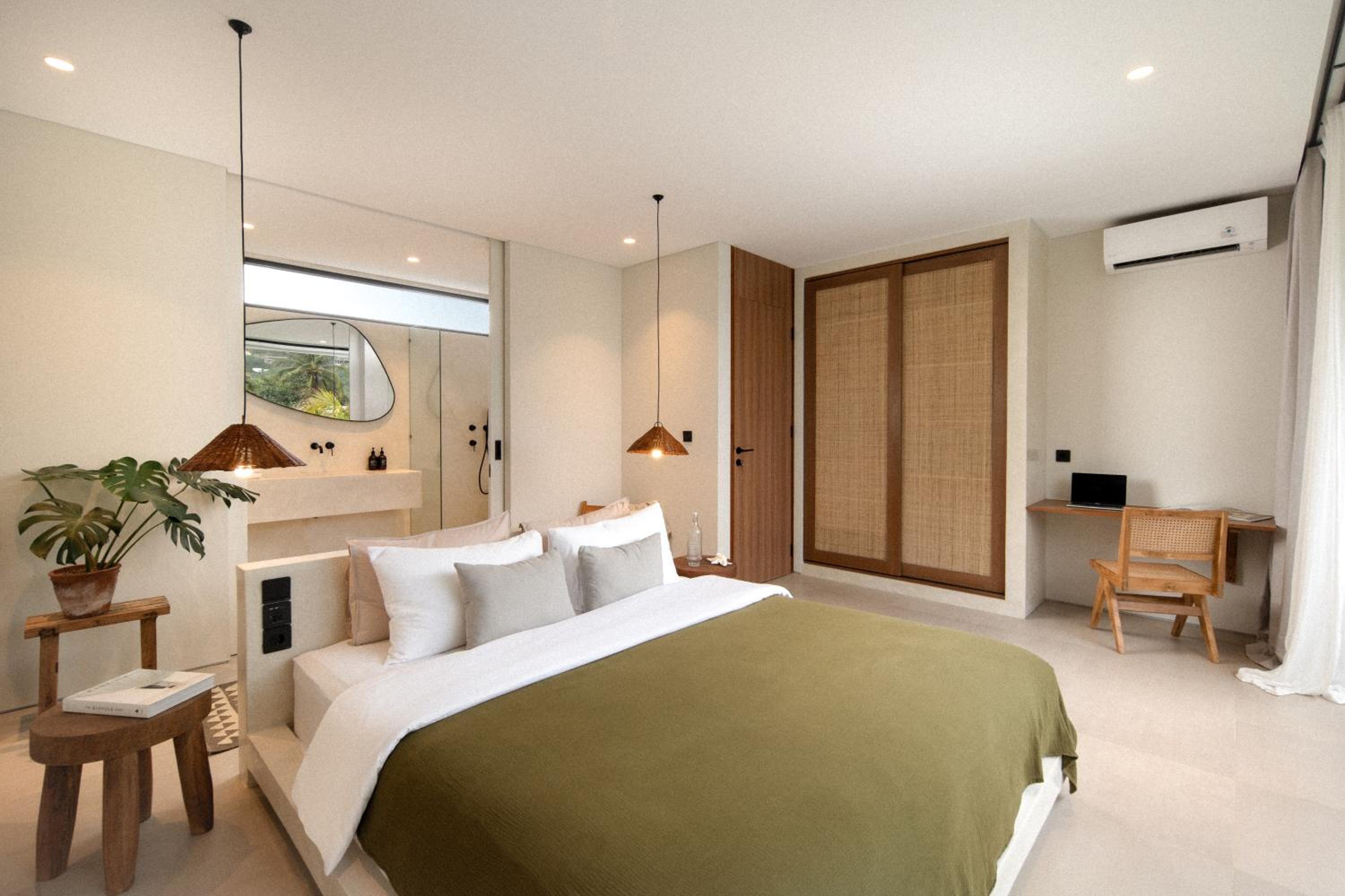 Two-Bedroom Villa - Photo 11