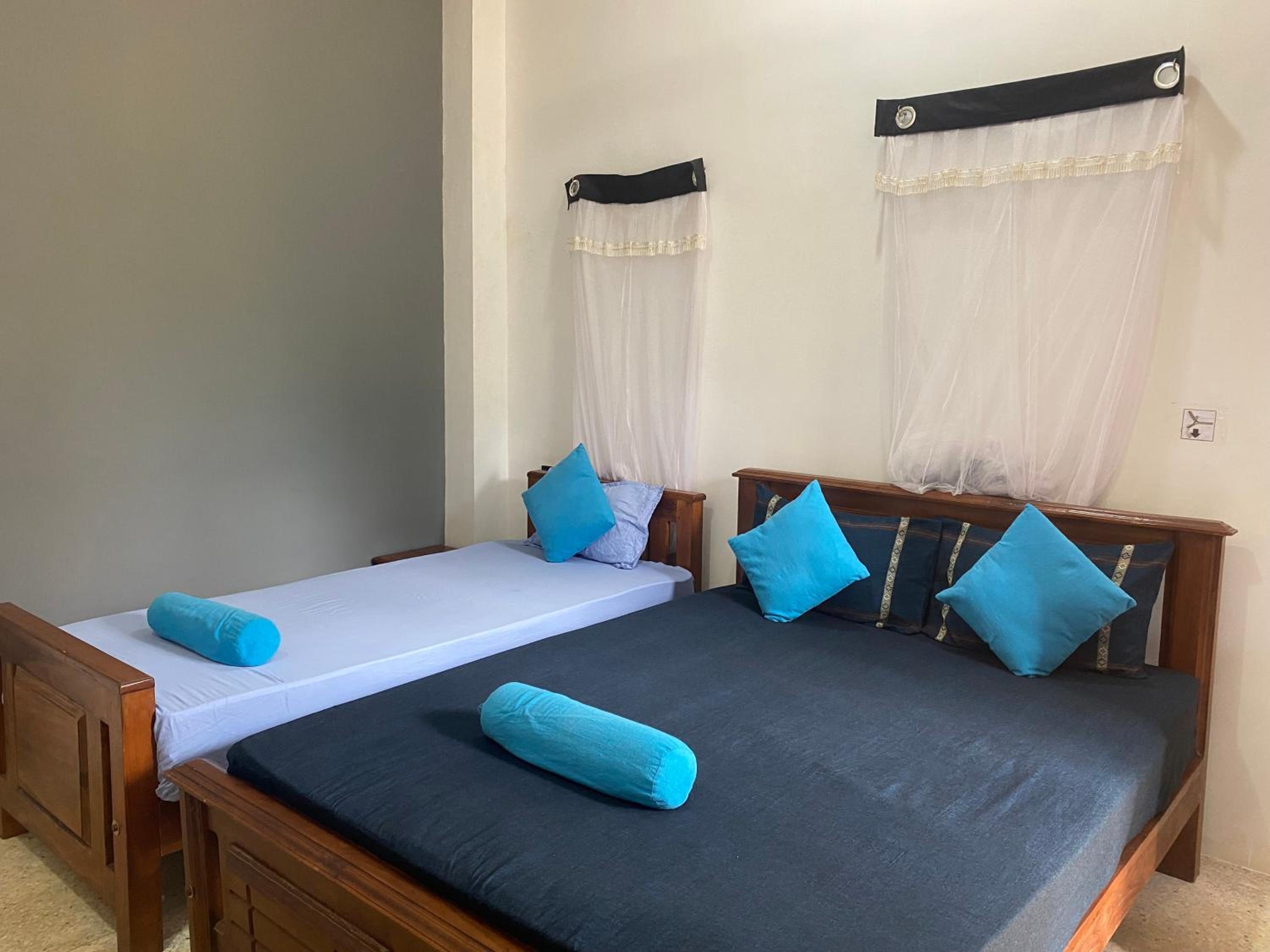Deluxe Triple Room photo 2