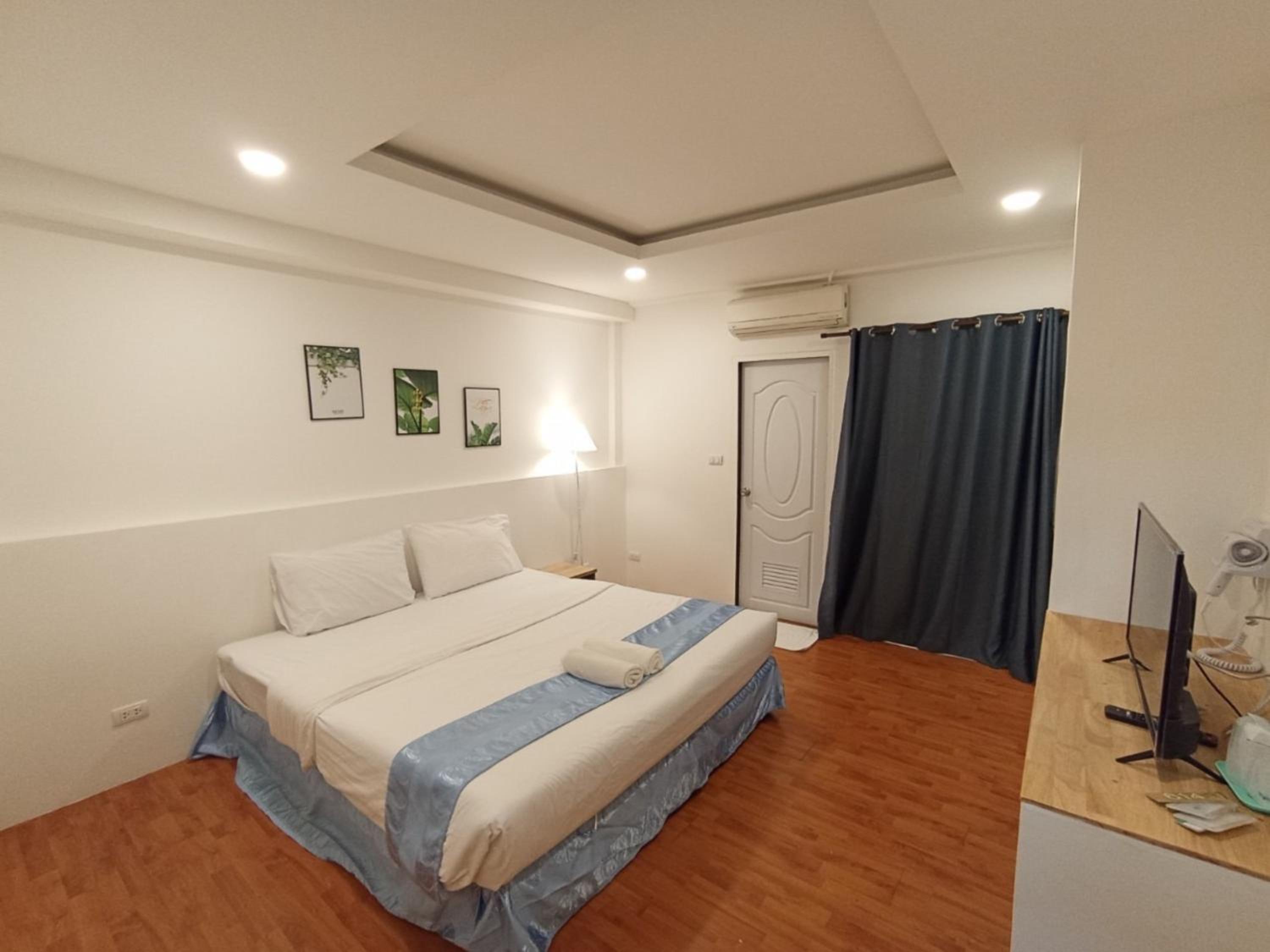 Premier Double Room - Photo 1