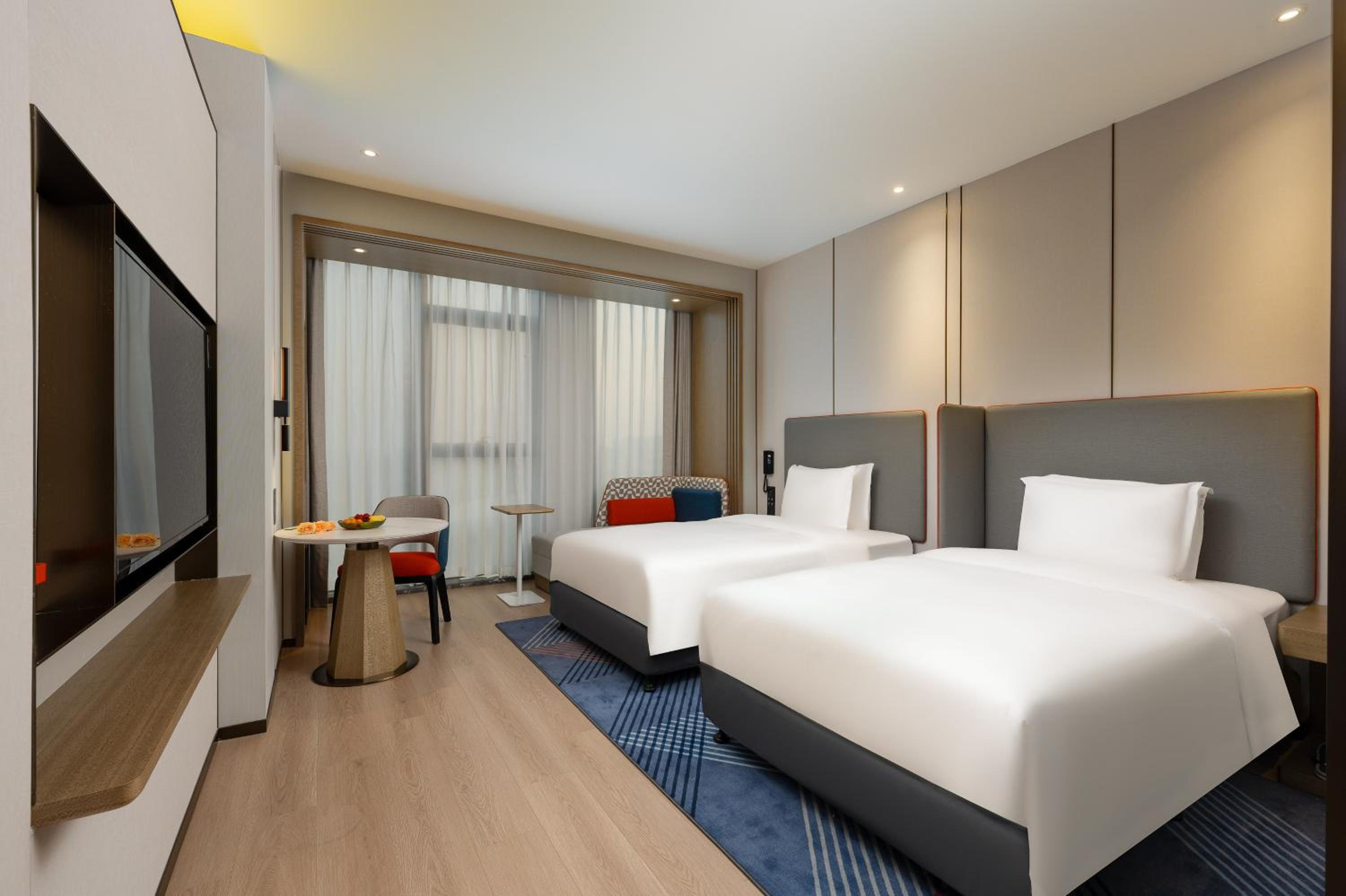 High Floor Standard Twin Room
