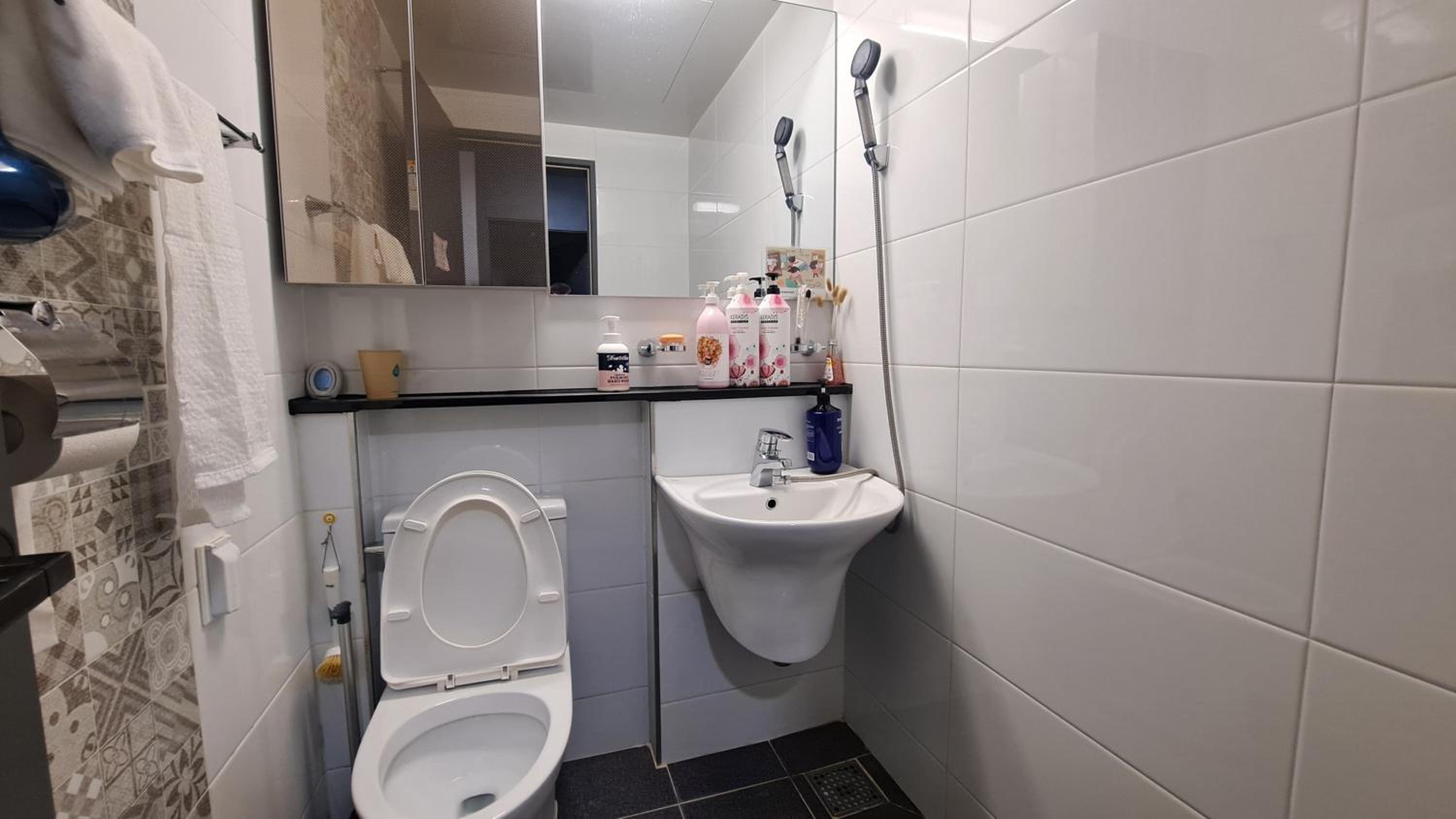 Double Room - Photo 7