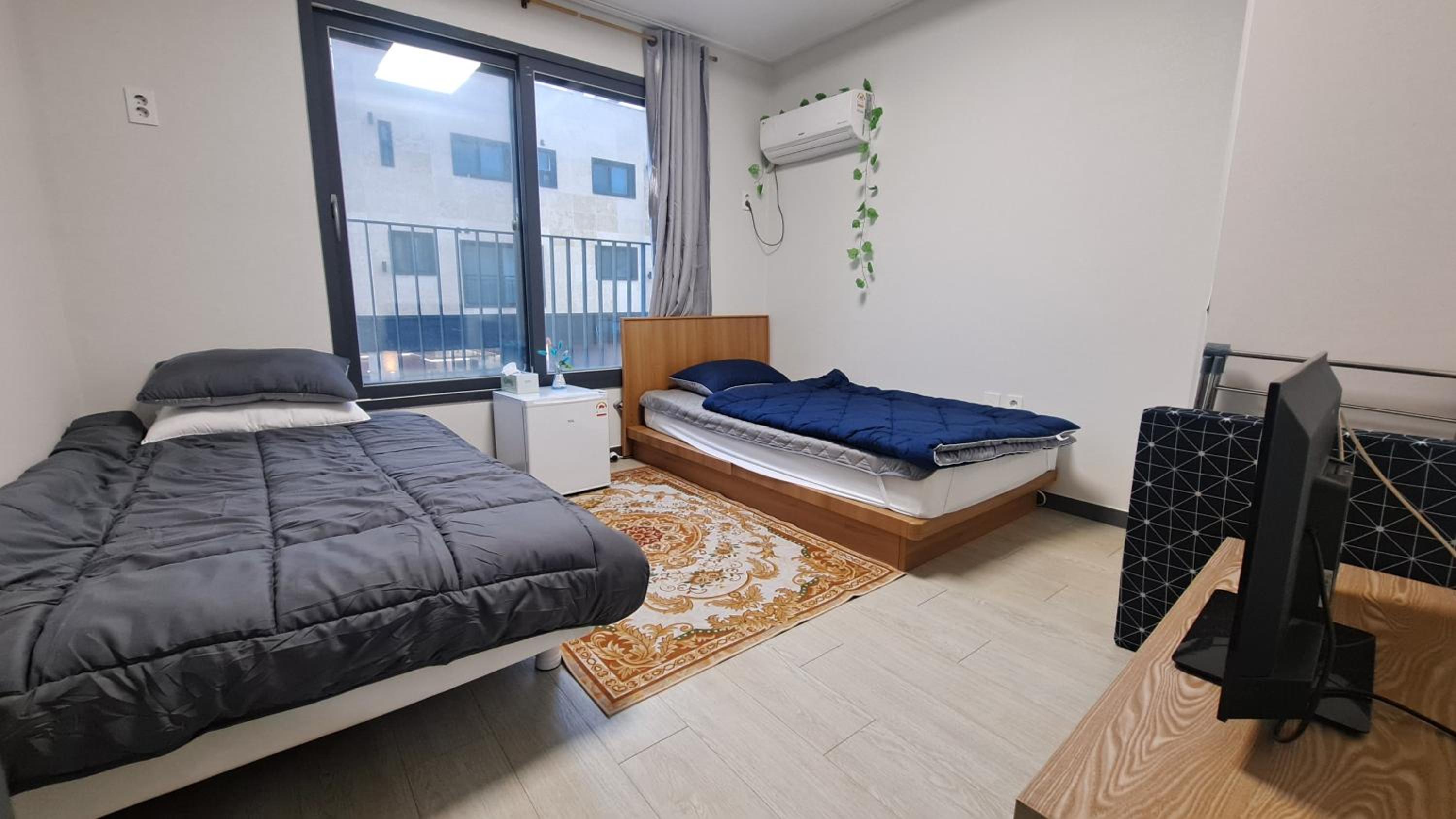 Twin Room - Photo 21