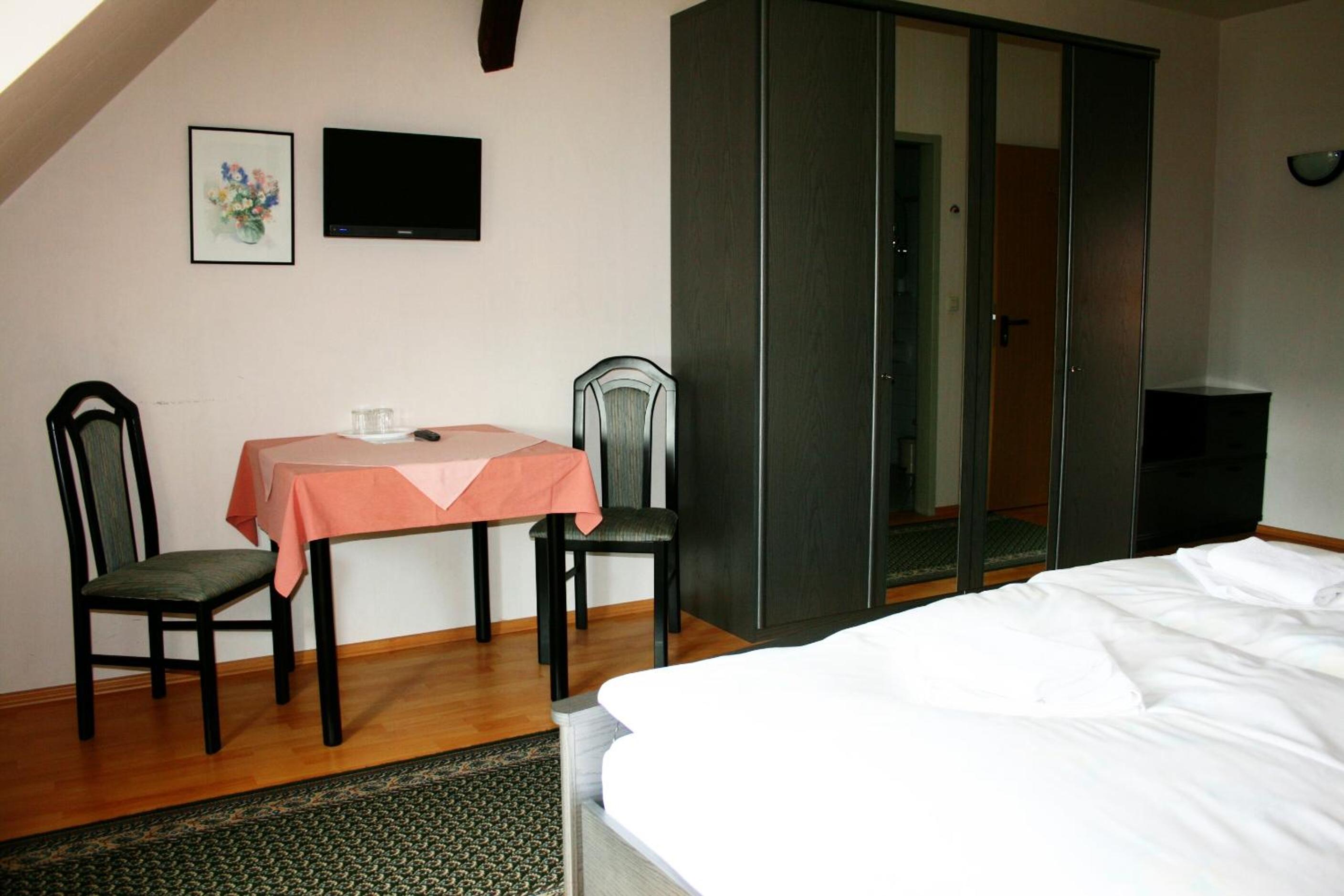 Double Room photo 3
