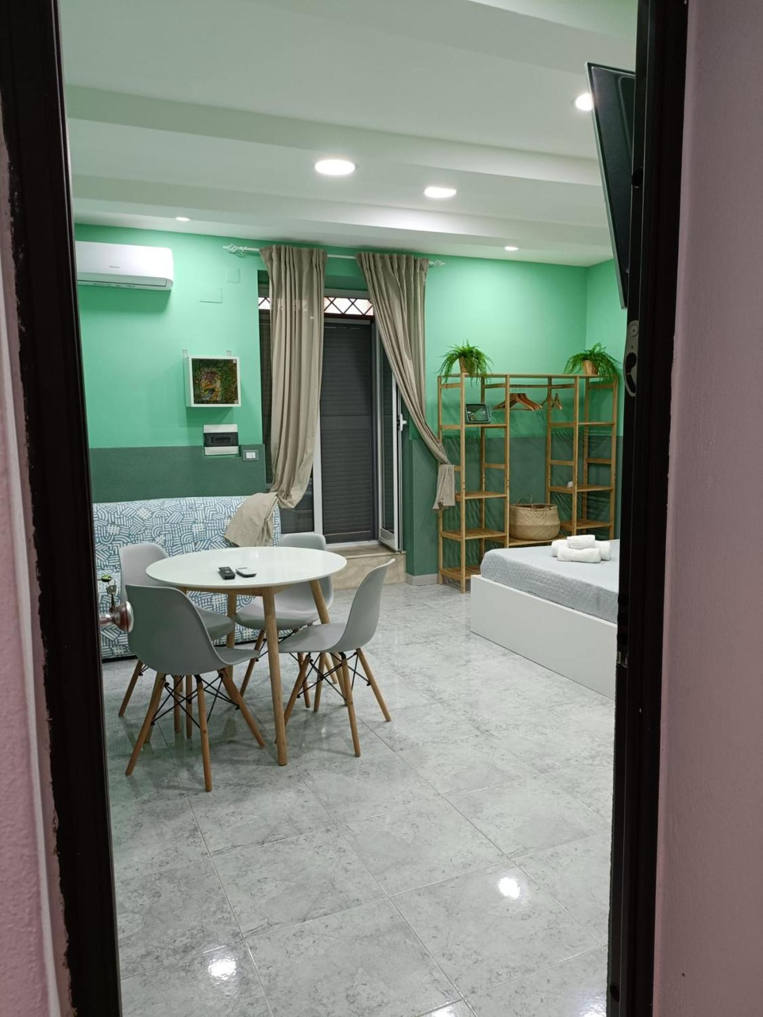 One-Bedroom House