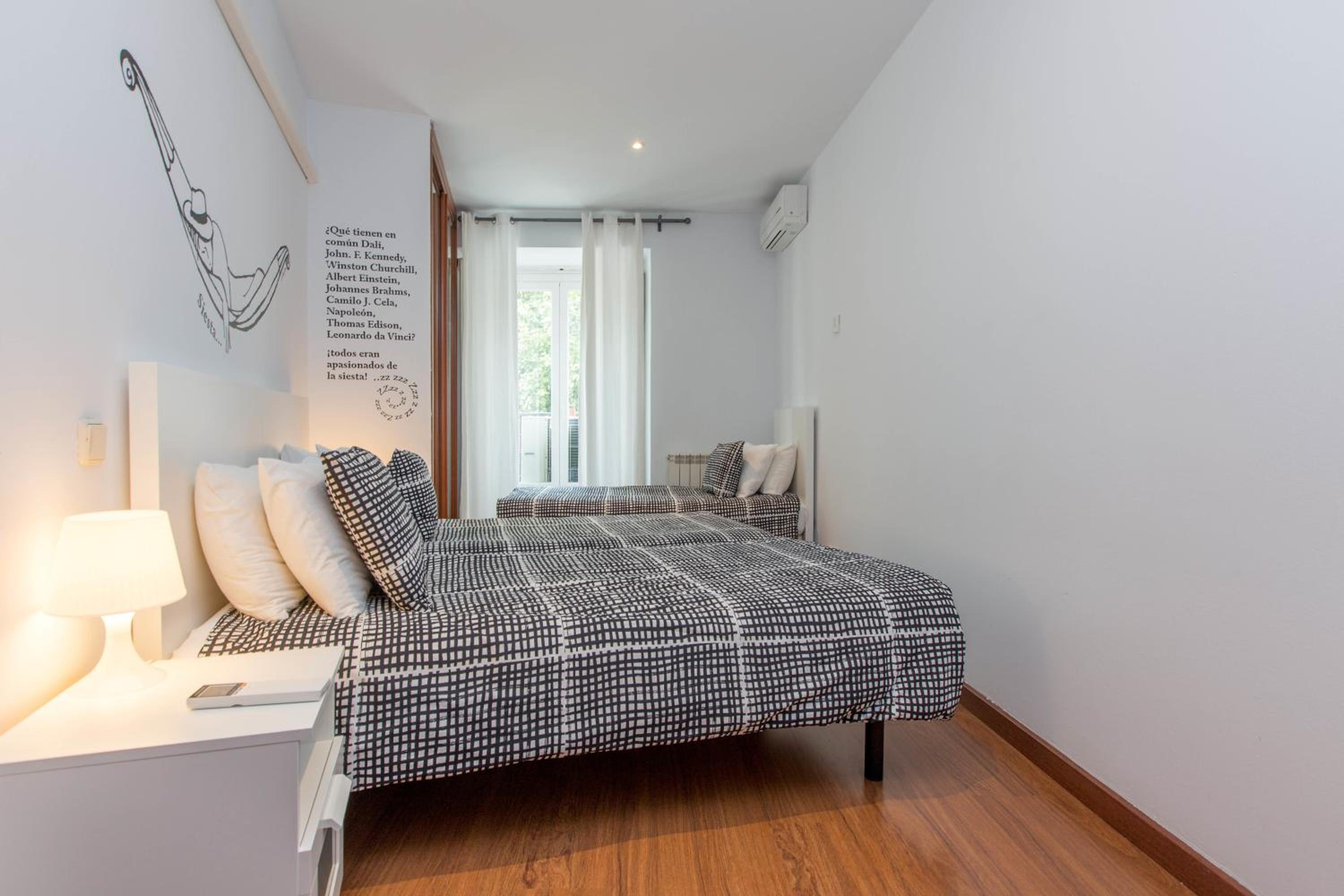 Two-Bedroom Apartment - Photo 22