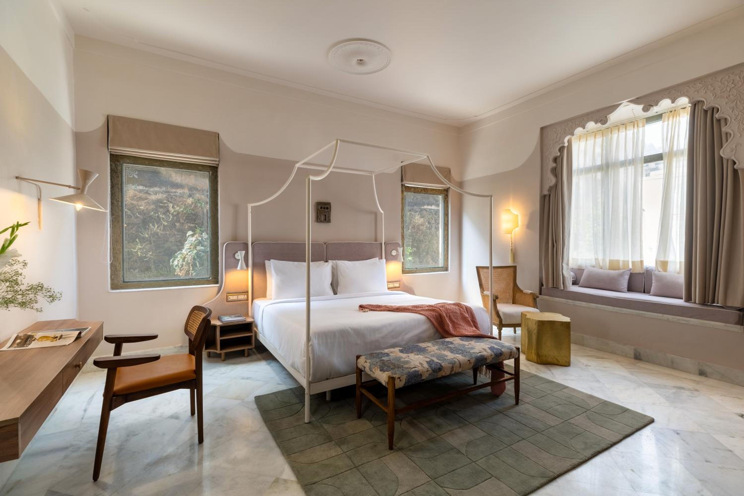 Premium King Room: 15% off on Food & Soft Beverage, Early checkin and Late Checkout upto 2hrs (Subject to Availability), 2 pints of Beer (till 30th Sep) - Photo 4