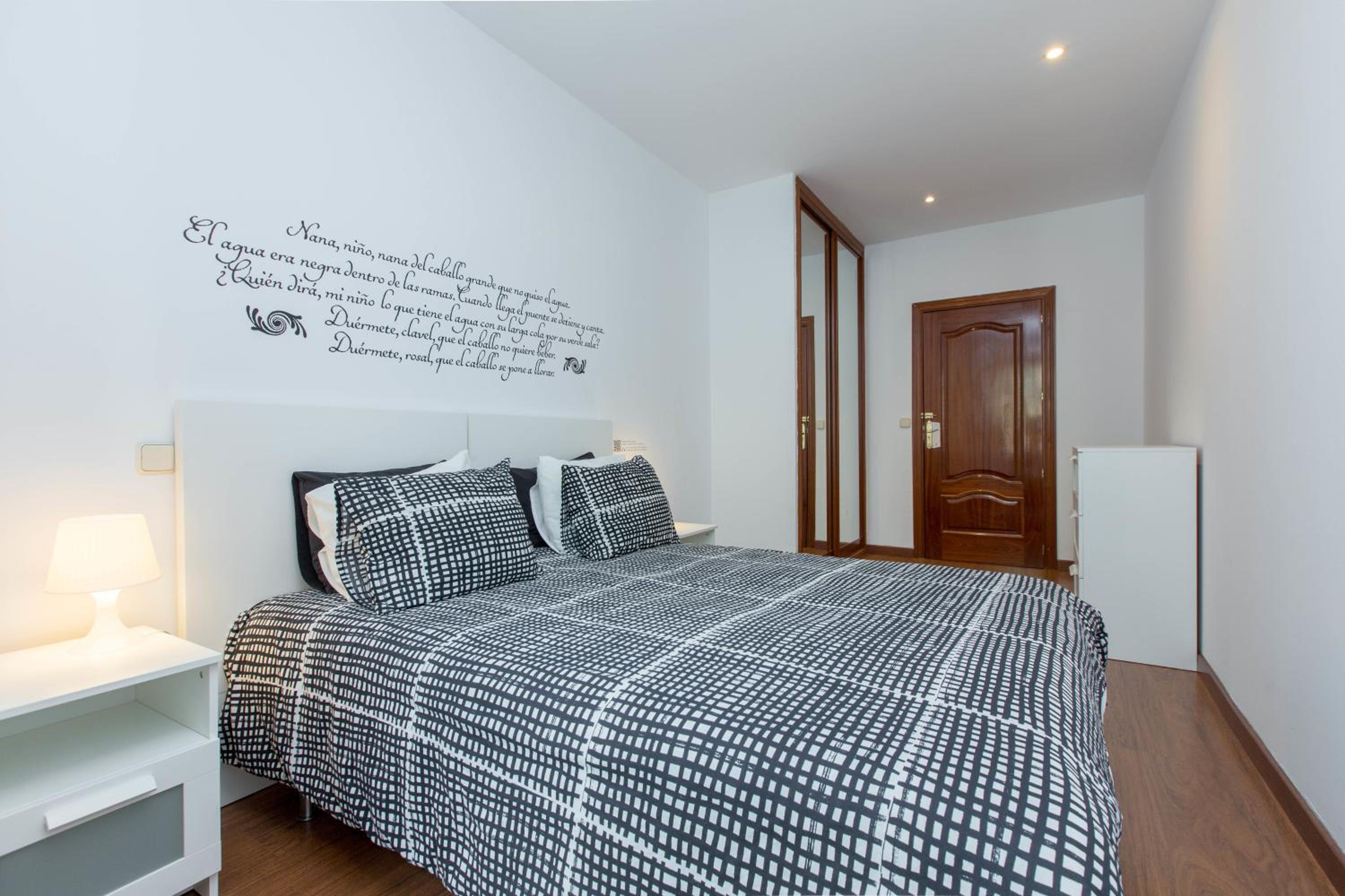 Two-Bedroom Apartment - Photo 14