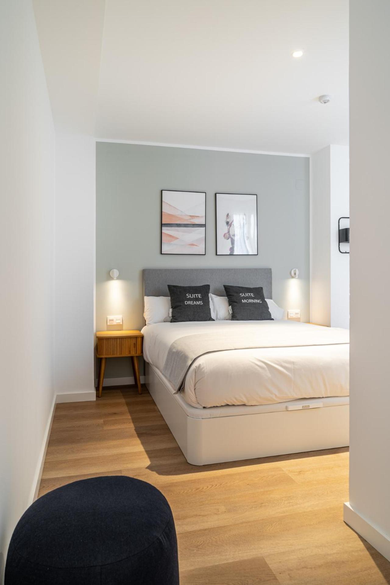 One-bedroom Apartment with terrace - Photo 8