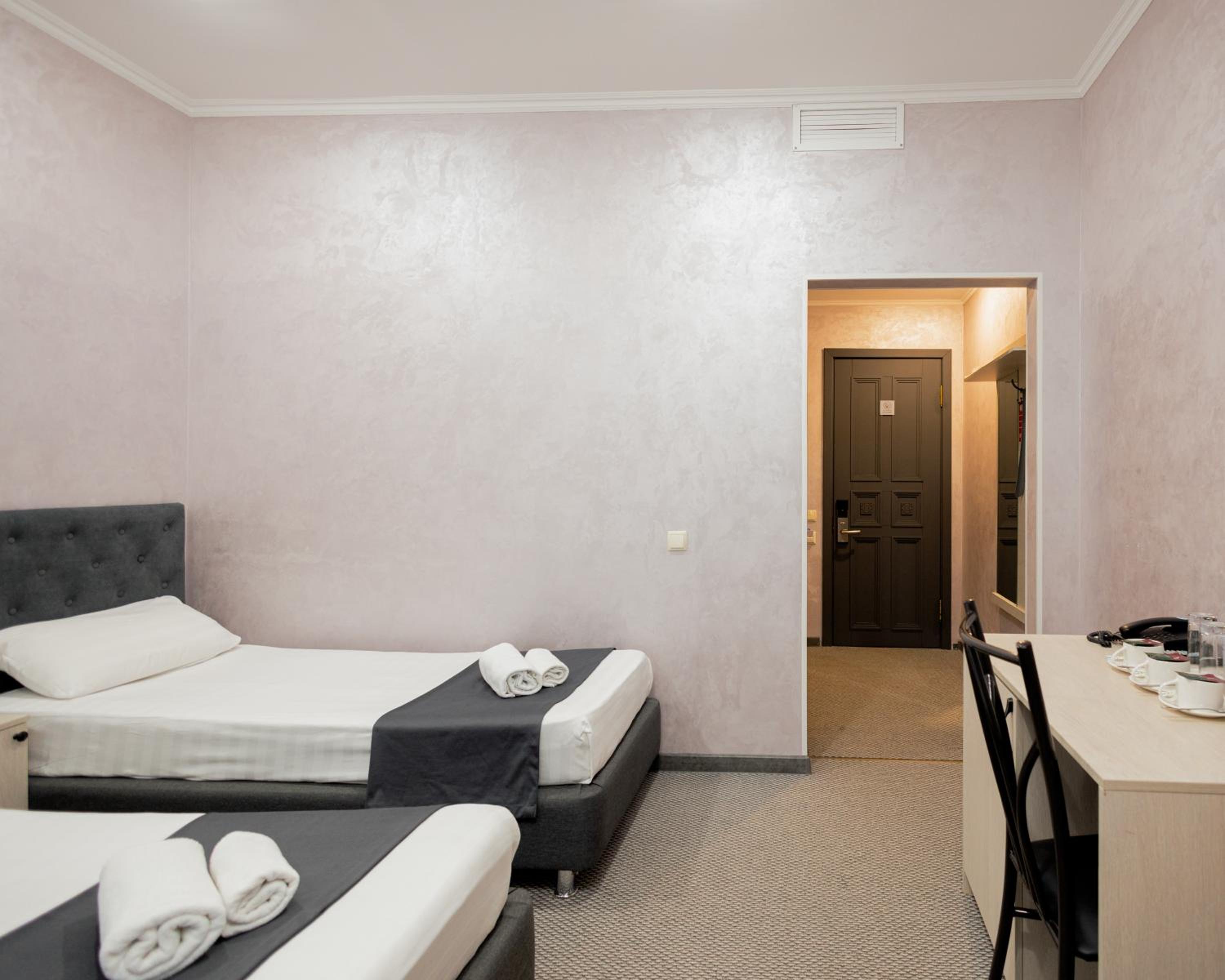 Triple Room - Photo 5