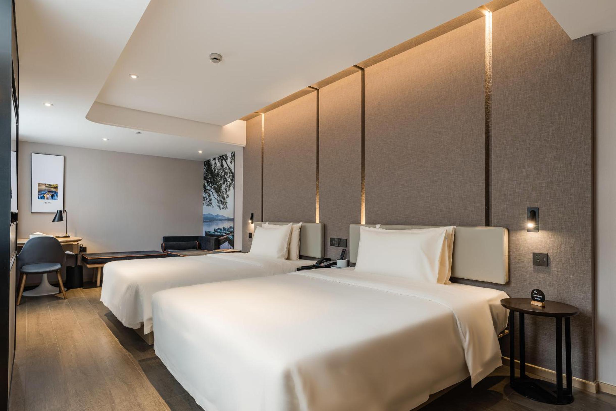 Premium Twin Room  photo 1