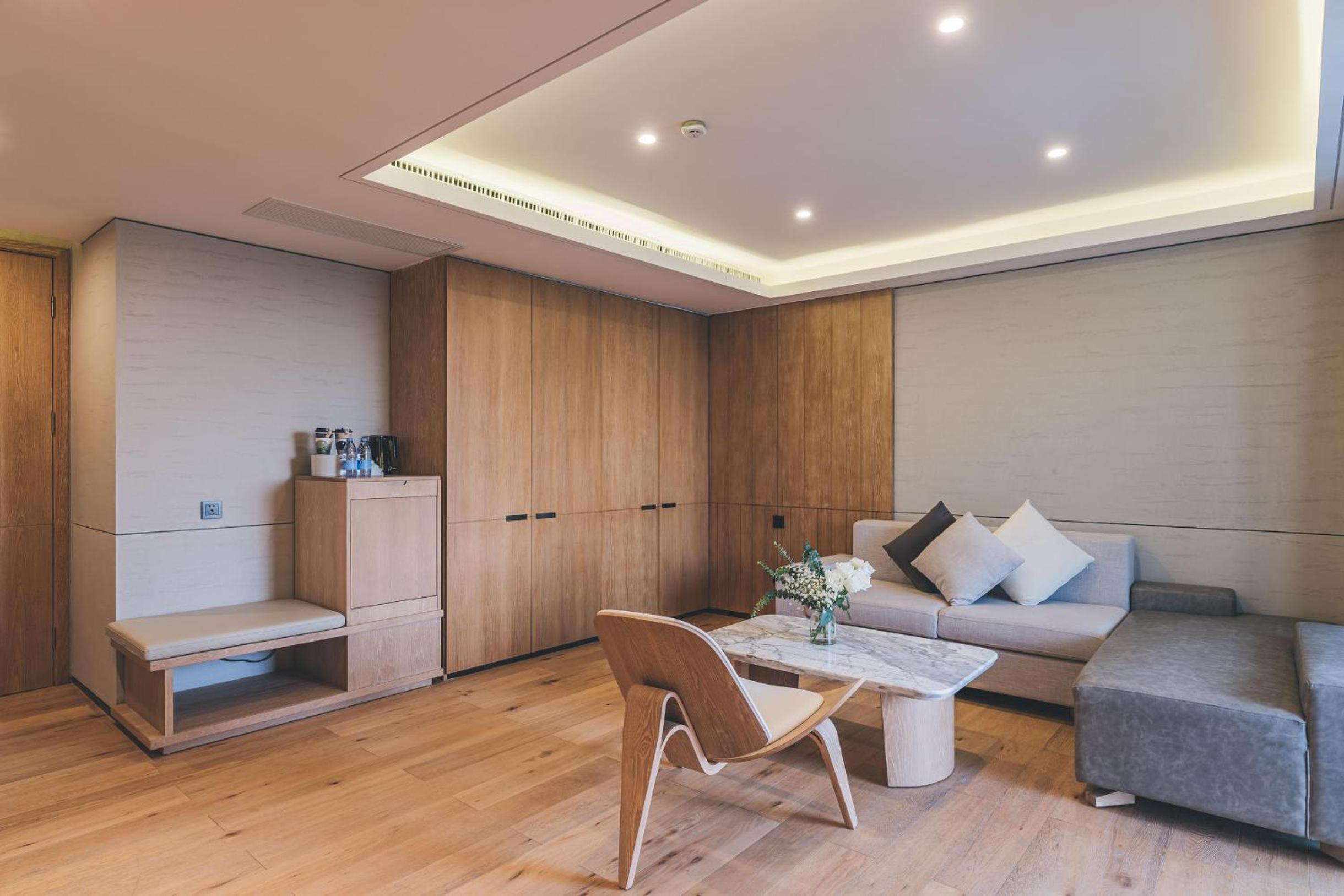 Suite with View photo 3