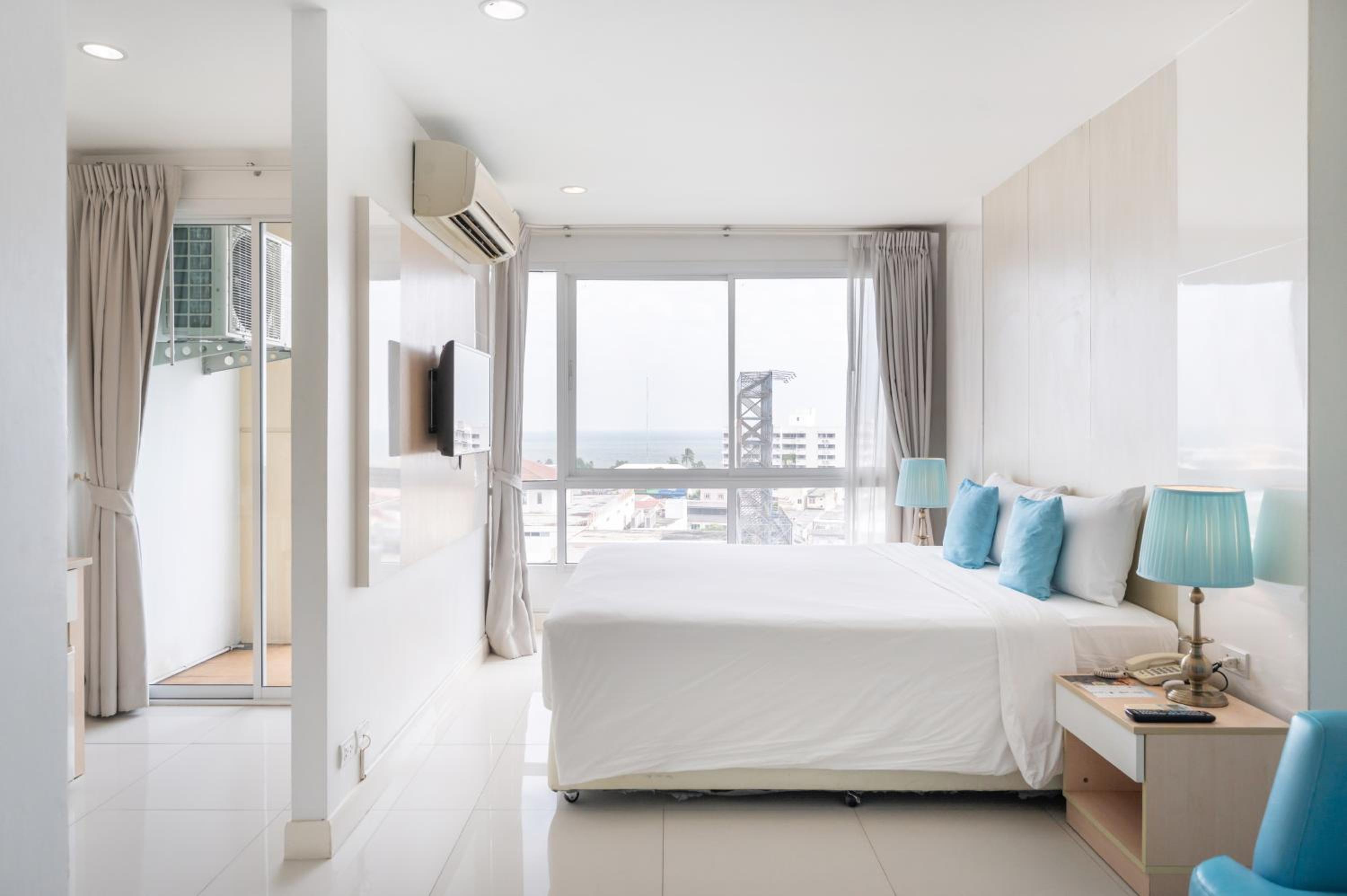 Double or Twin Room with View