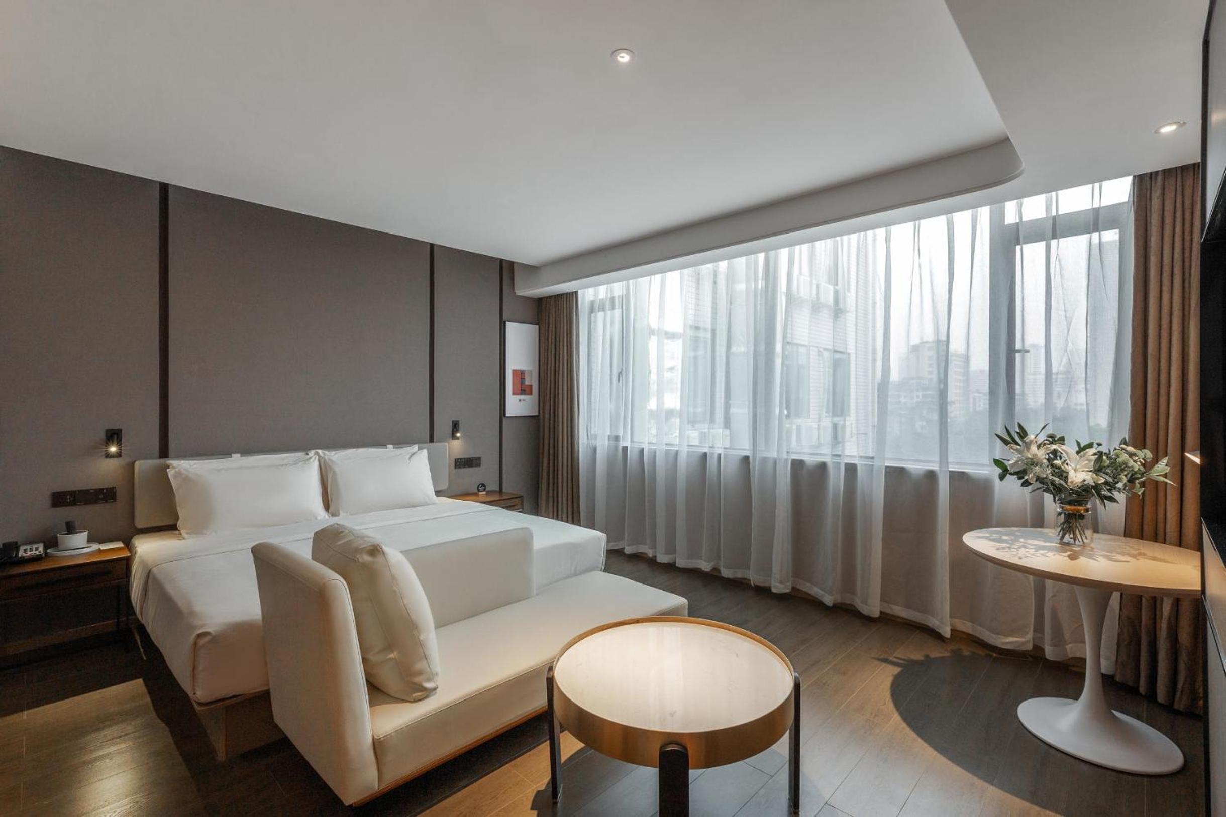 Jimu Double Room 