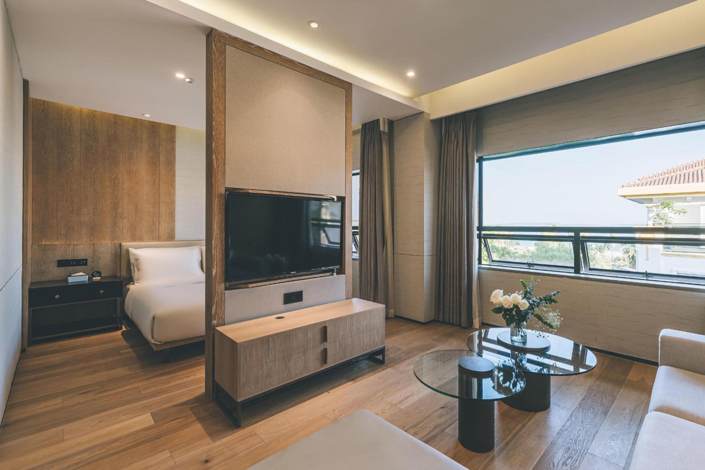 Superior Suite with View photo 1