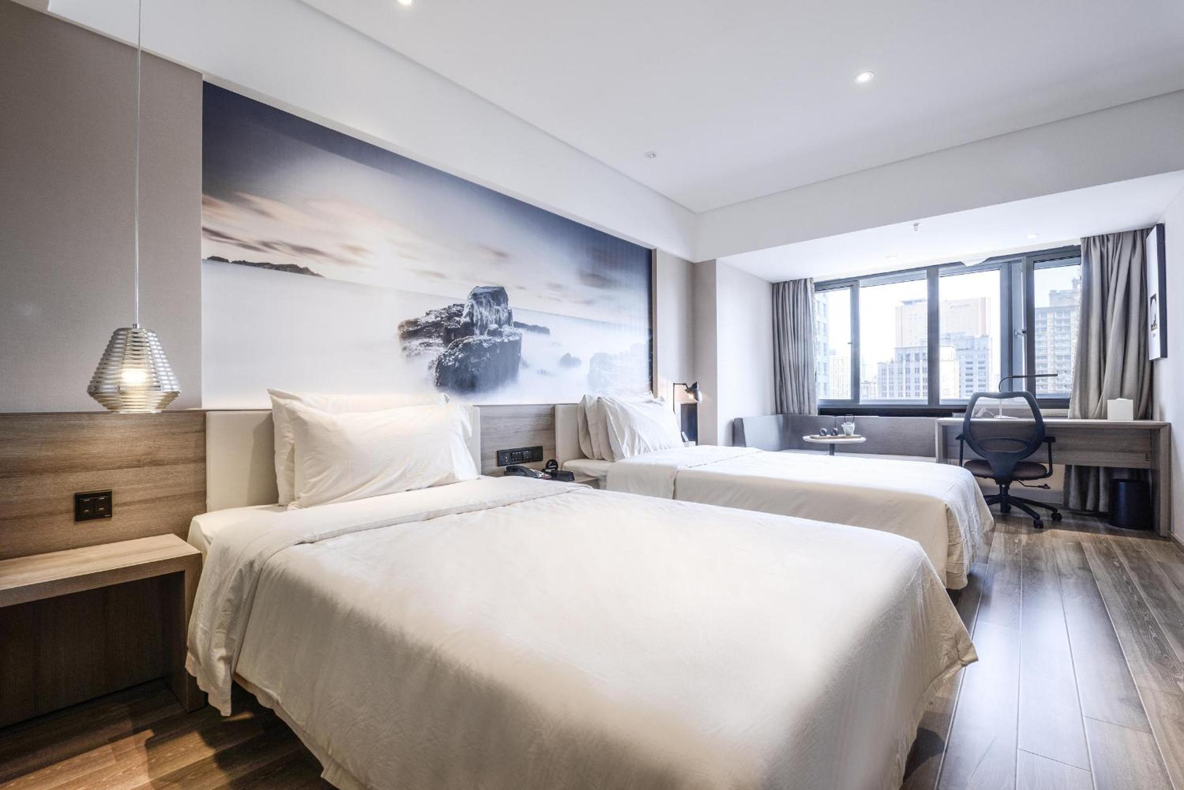 Superior Twin Room photo 3