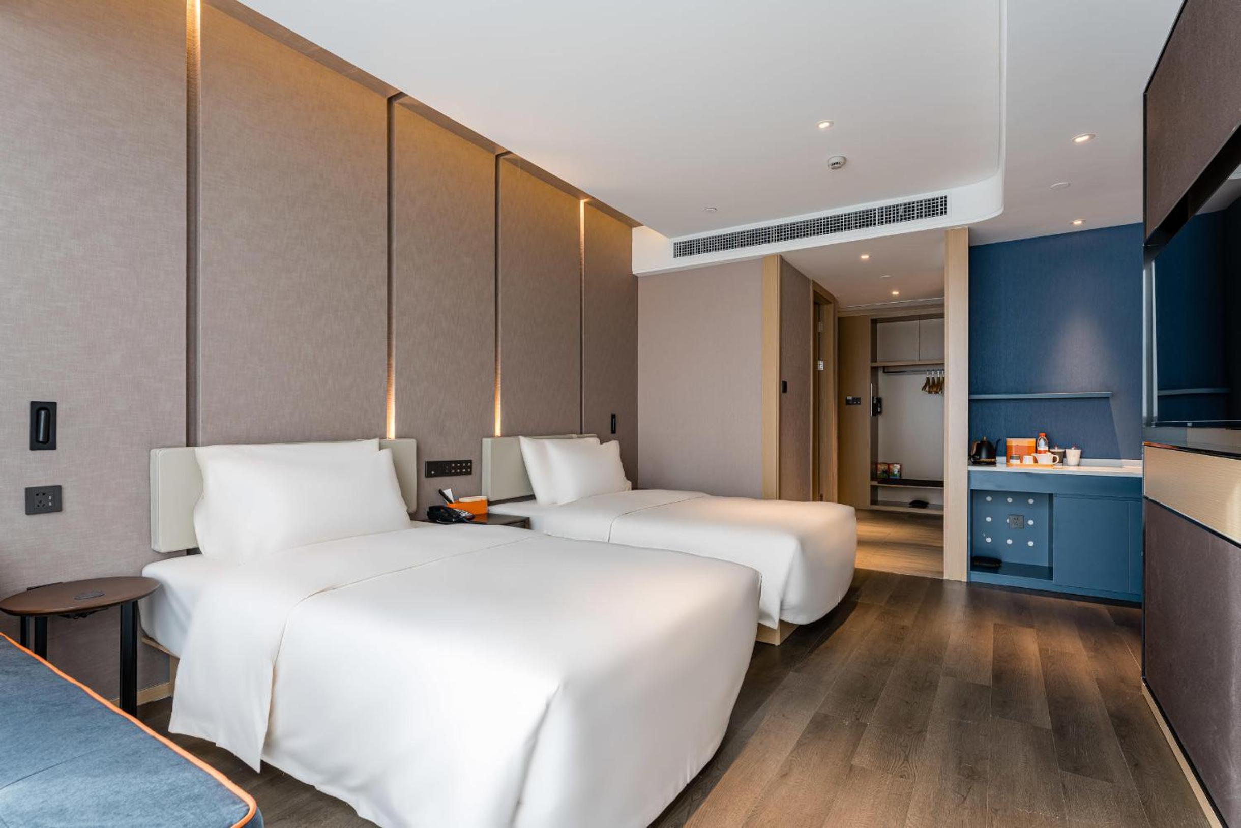 Superior Twin Room - Photo 3