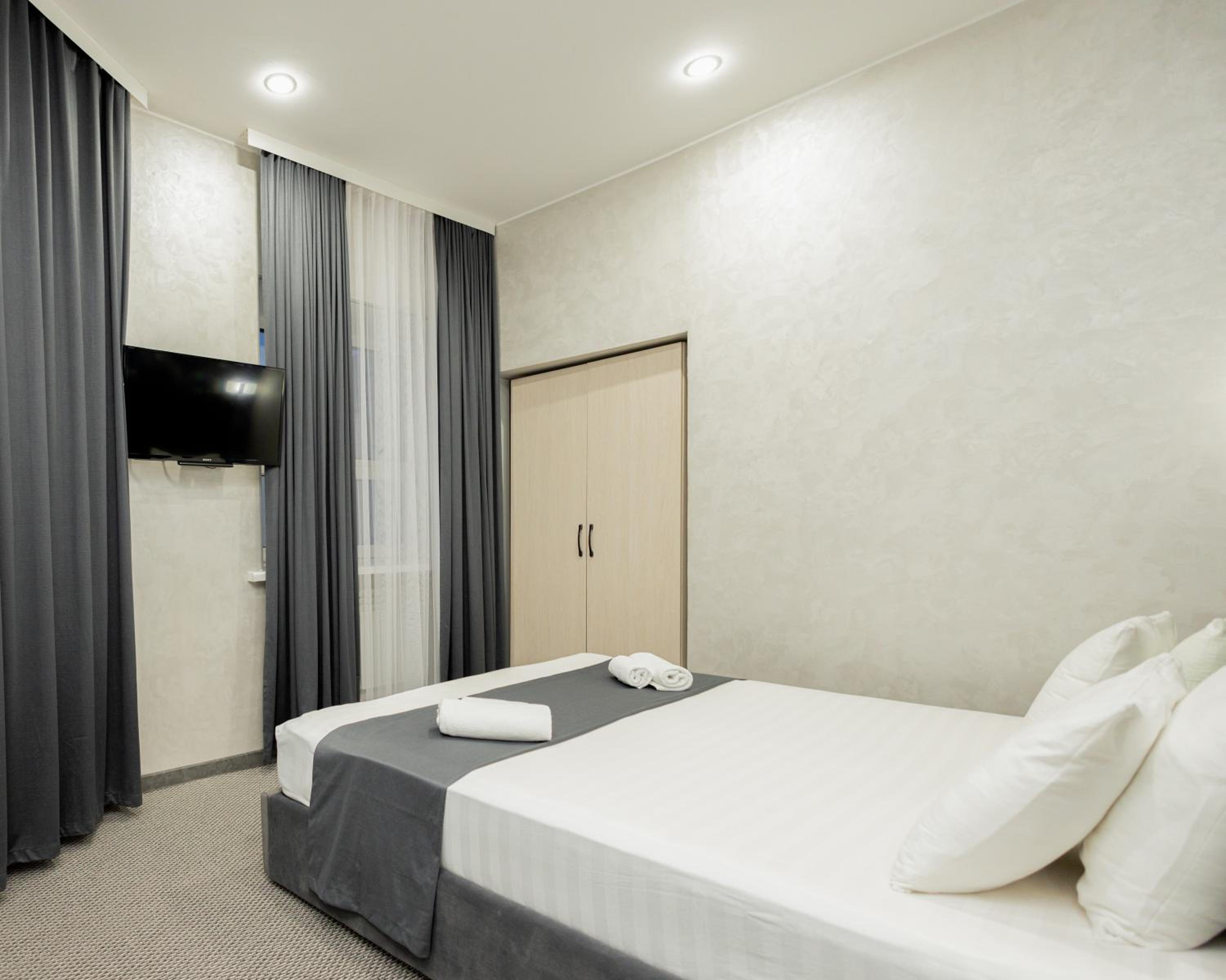 Suite - Photo 4