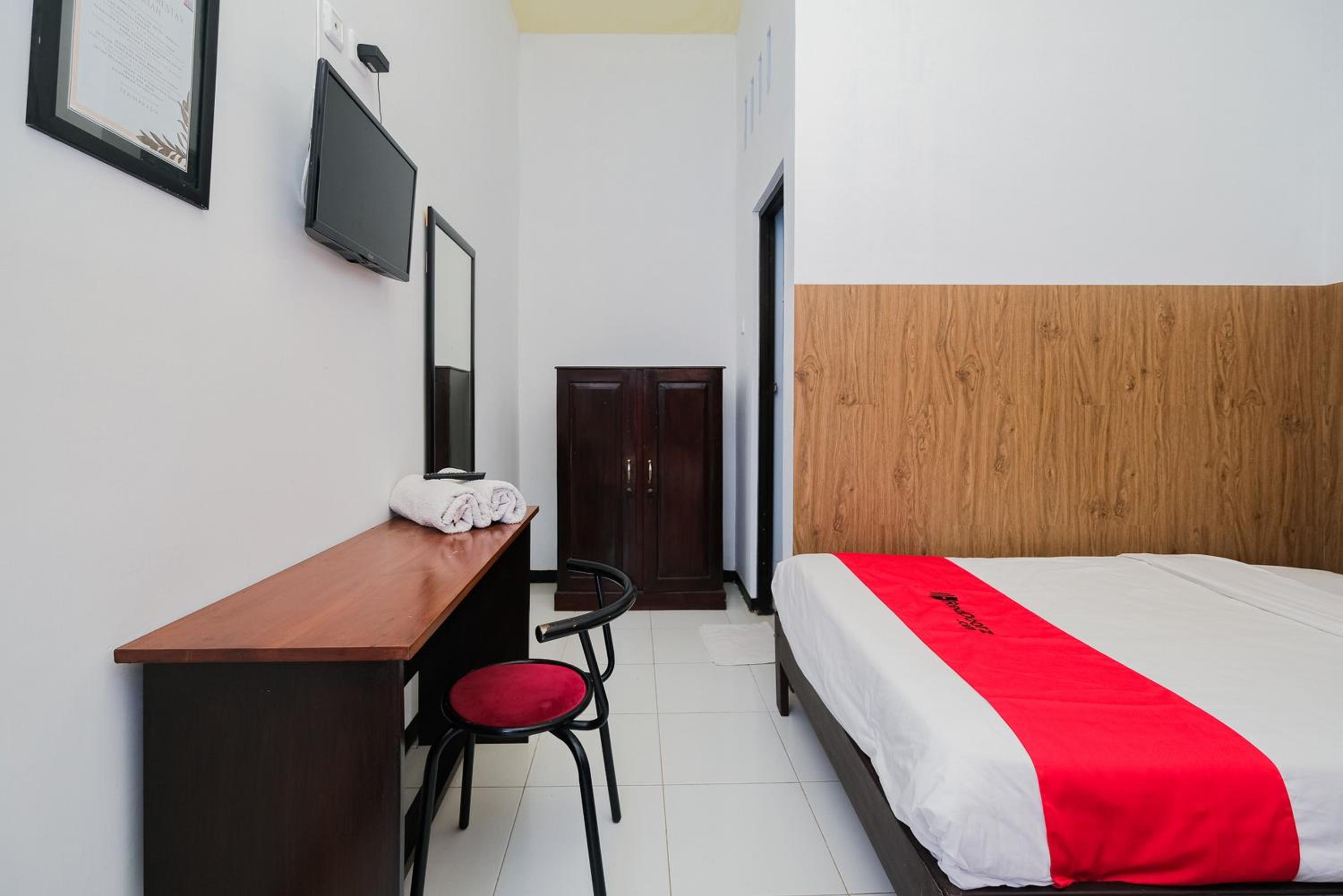 Standard Twin Room photo 2