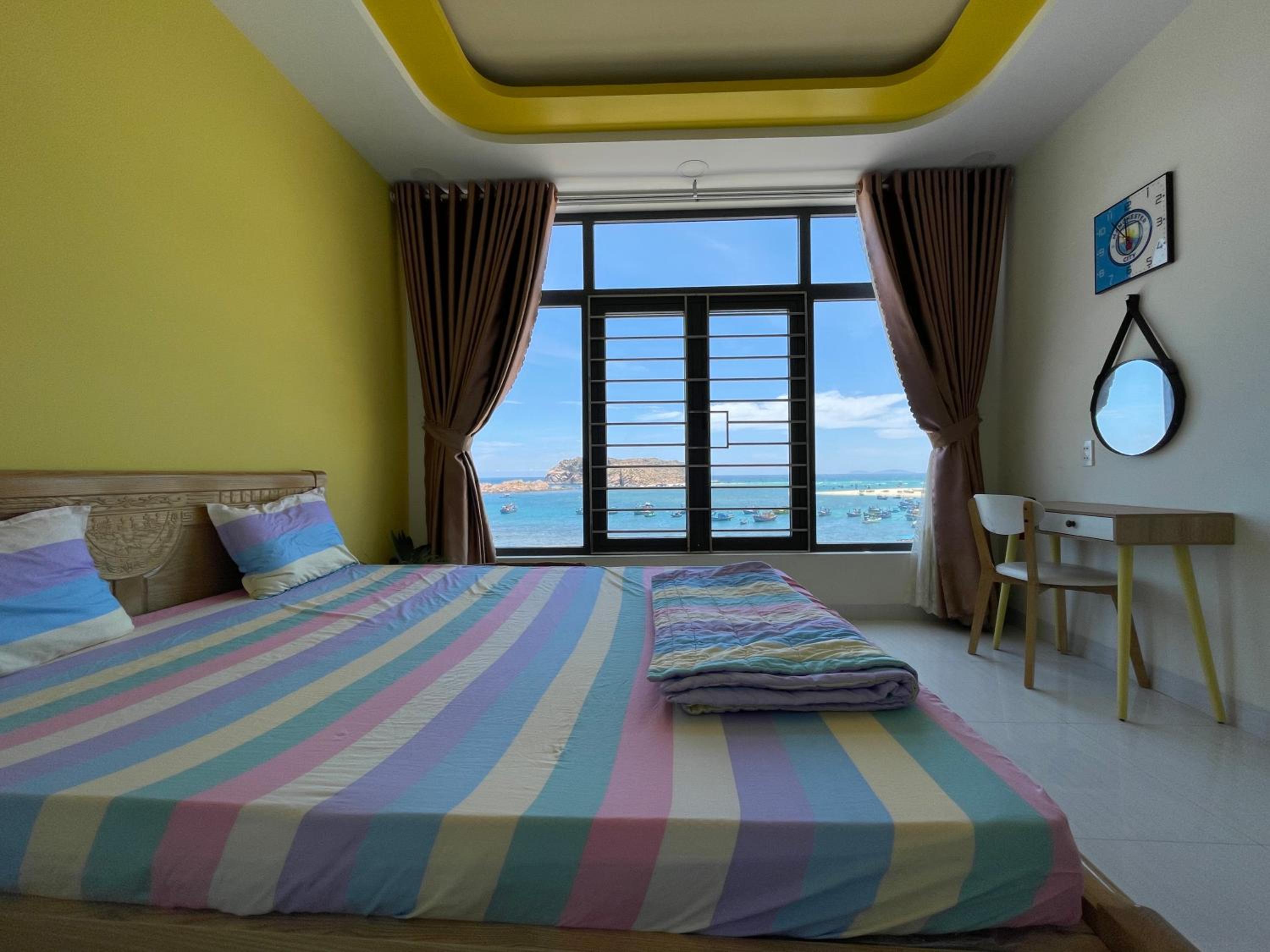 King Room with Sea View photo 1