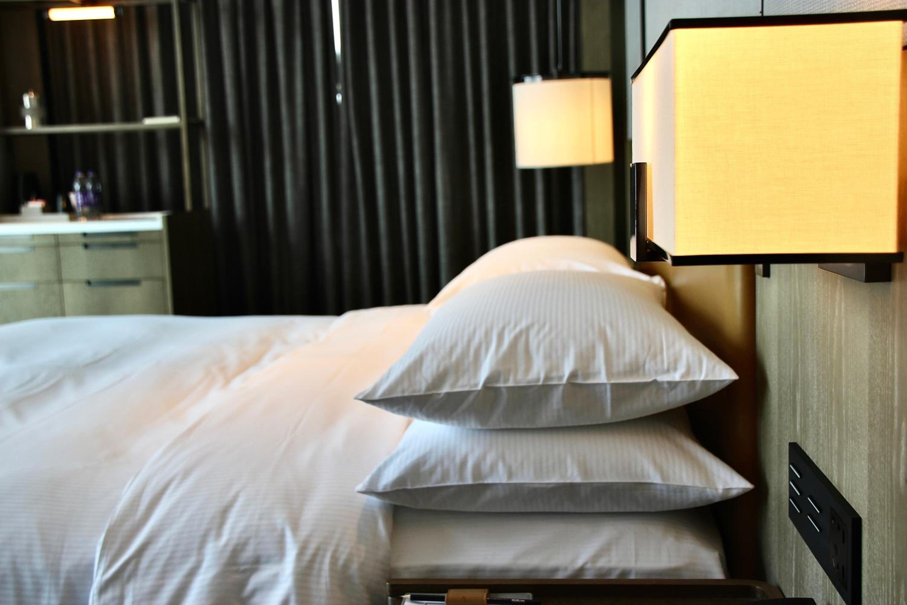 Premium King Room - Photo 1