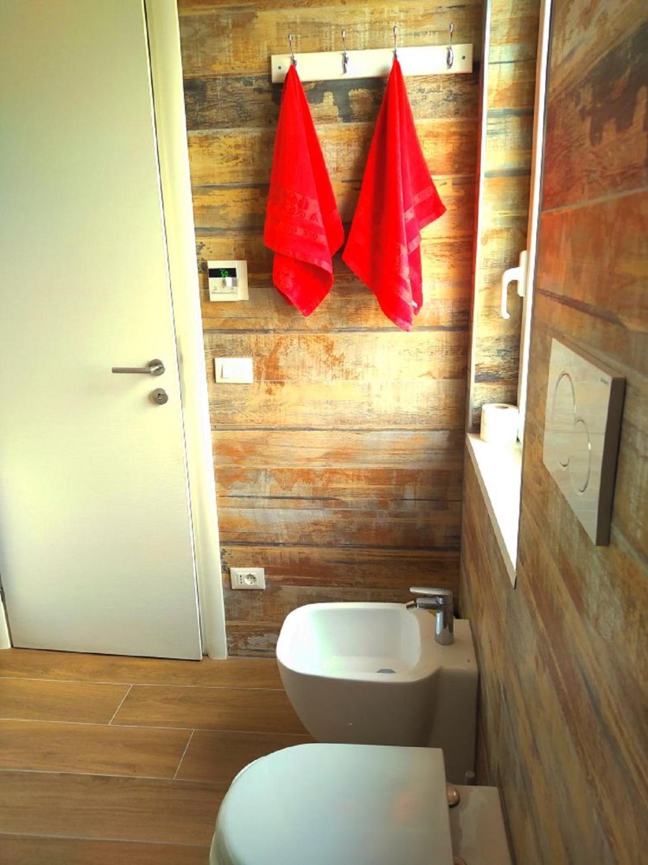 Apartment with Terrace photo 2