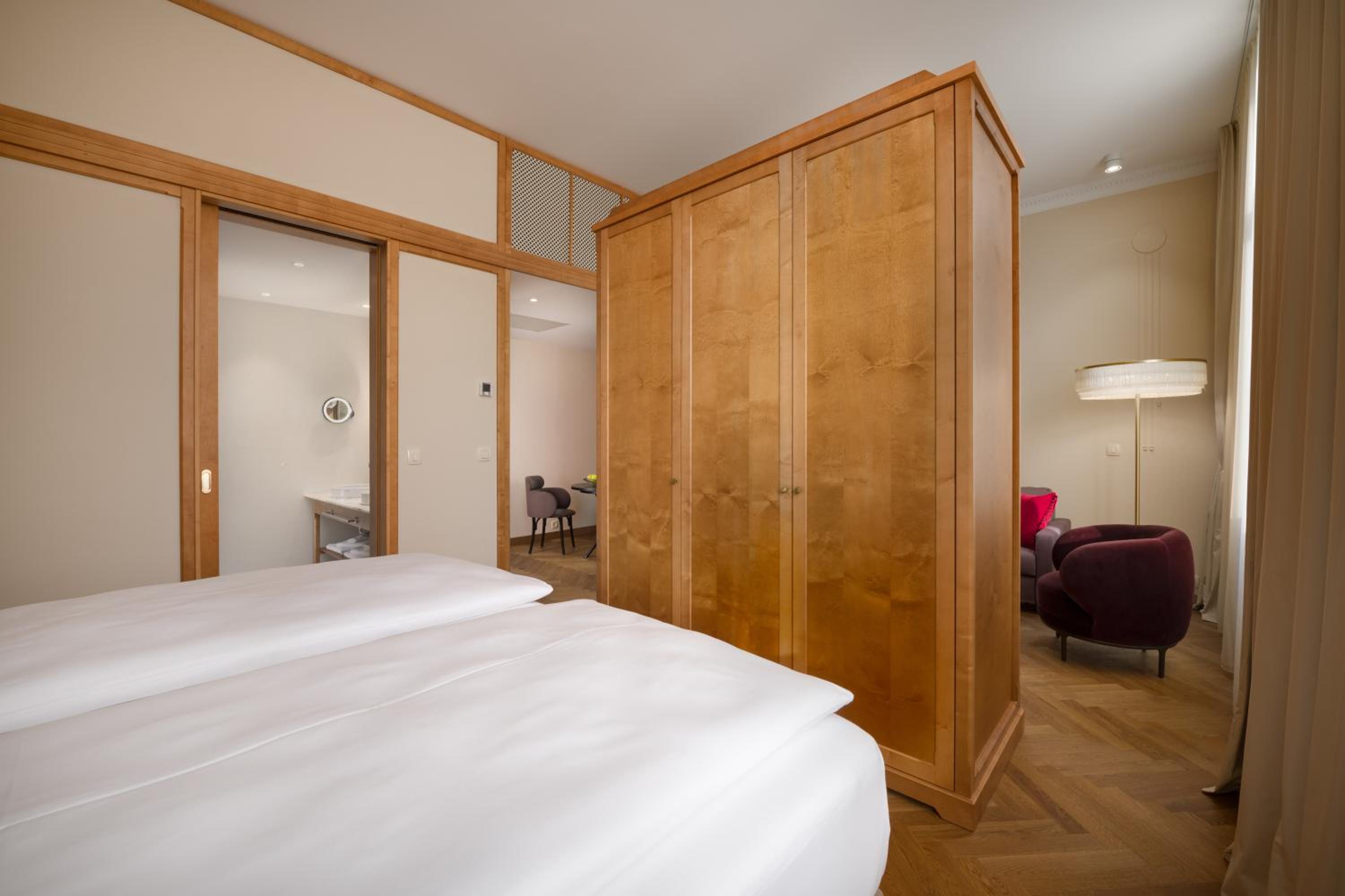 Junior Suite - Photo 8