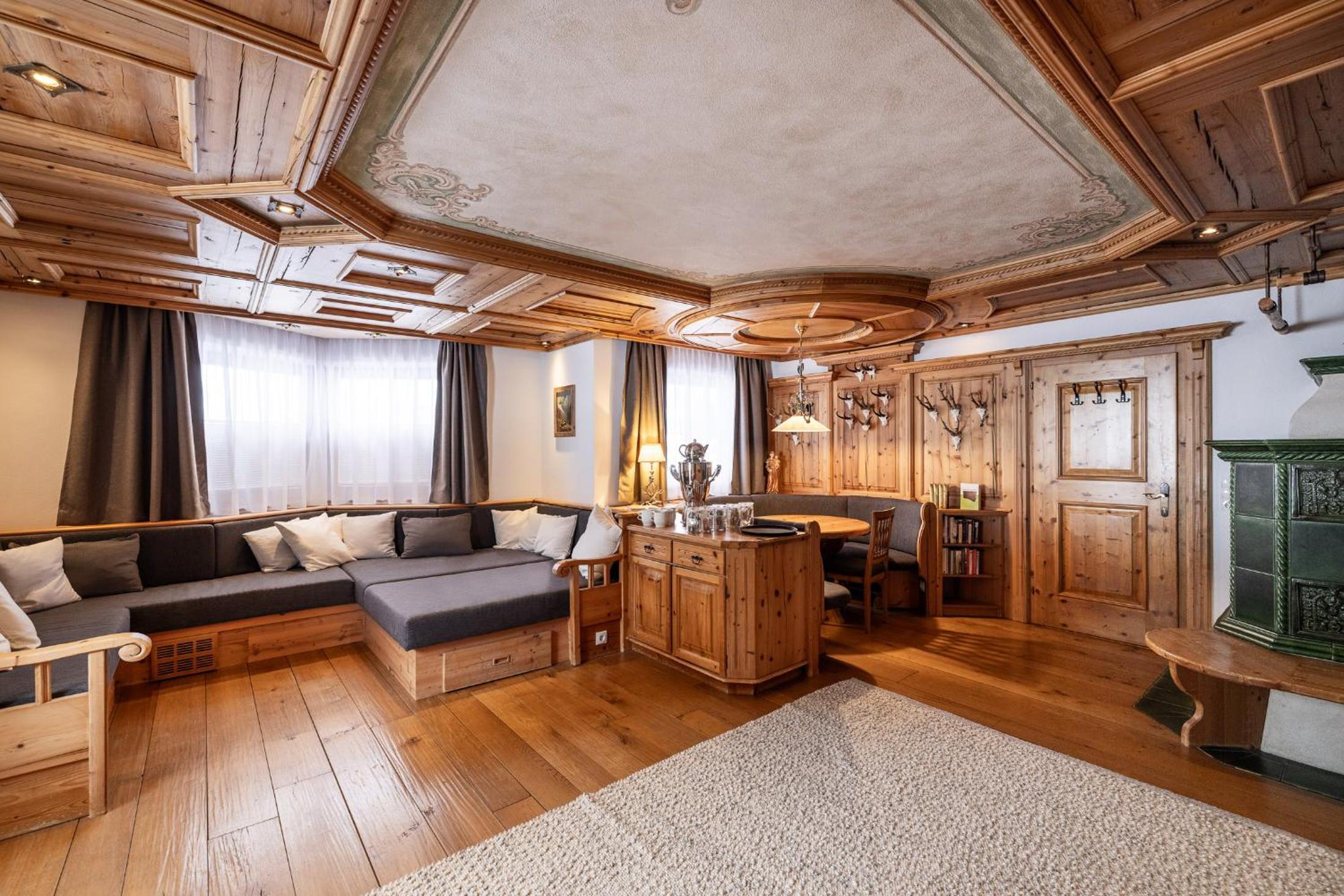 Suite with Garden View photo 2