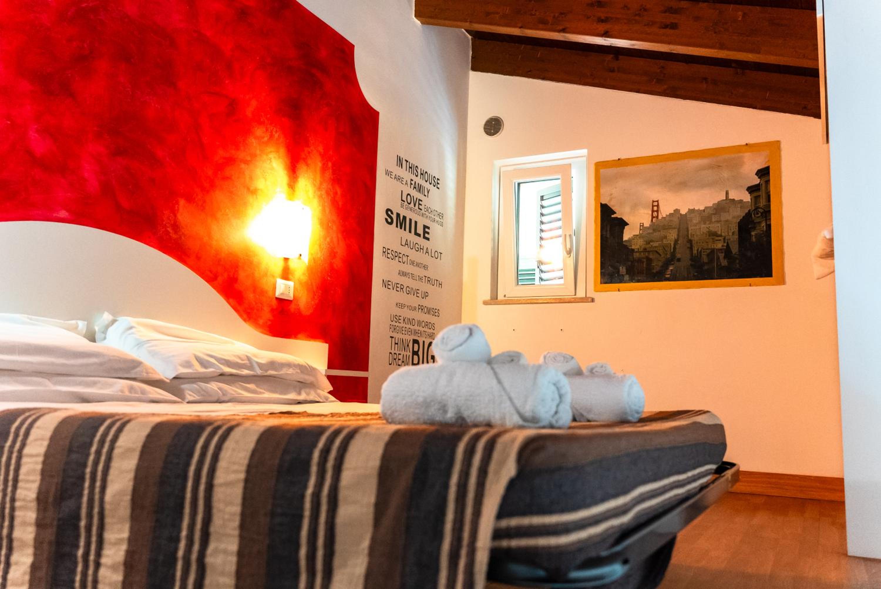 Maisonette photo 1