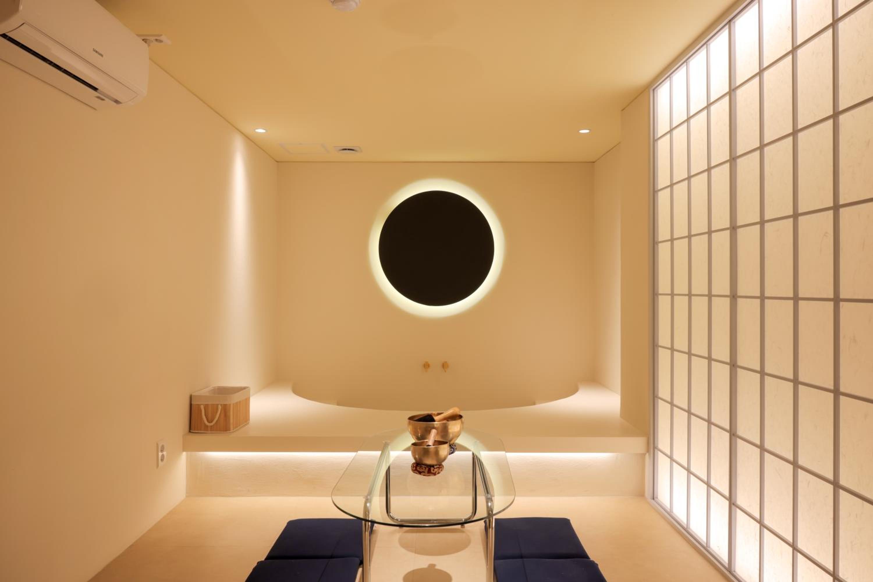 Deluxe Double Room with Yoga - Photo 4